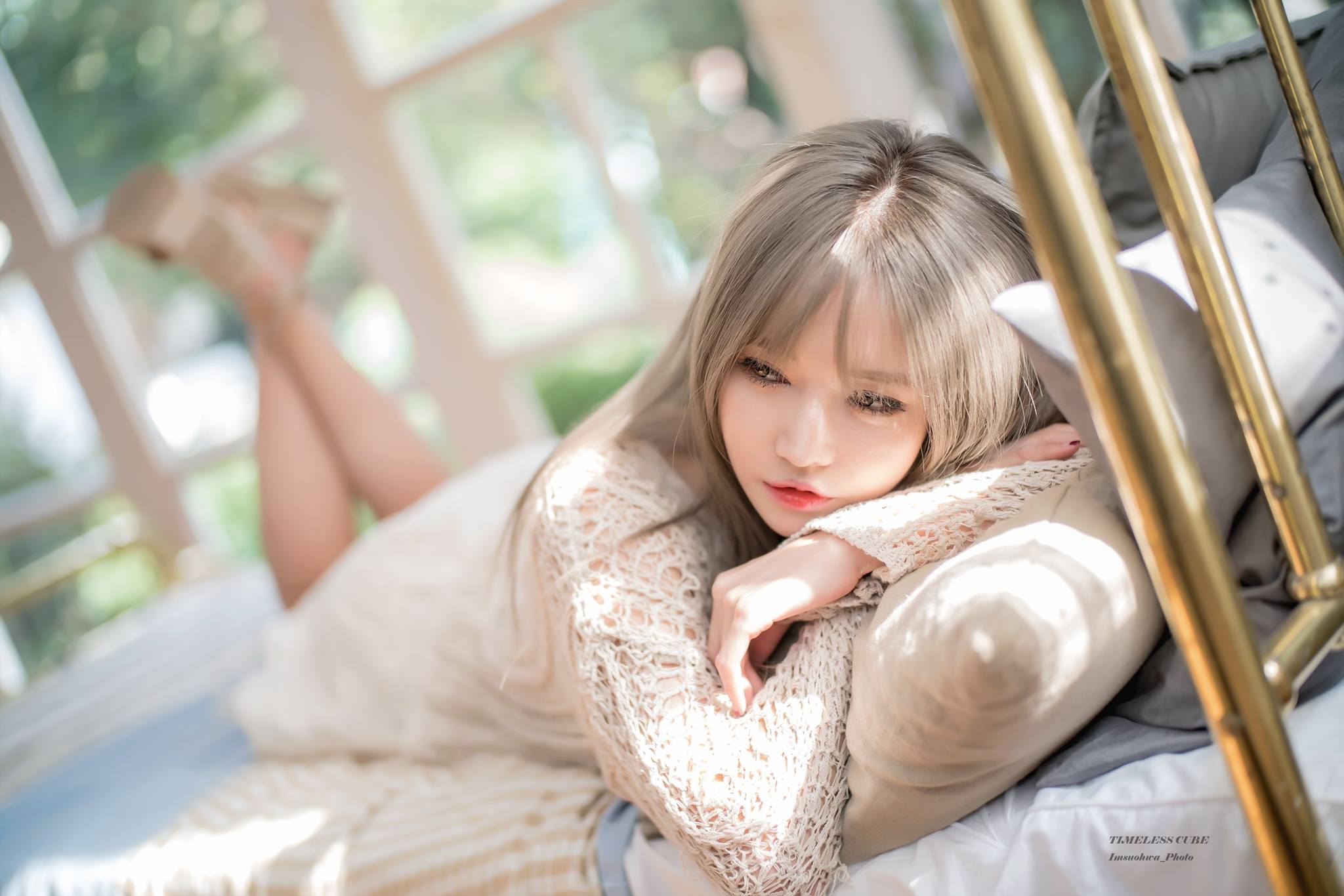 Han Ga Eun Asian Model Long Hair Lying Down In Bed Legs Crossed Sunlight 2048x1366