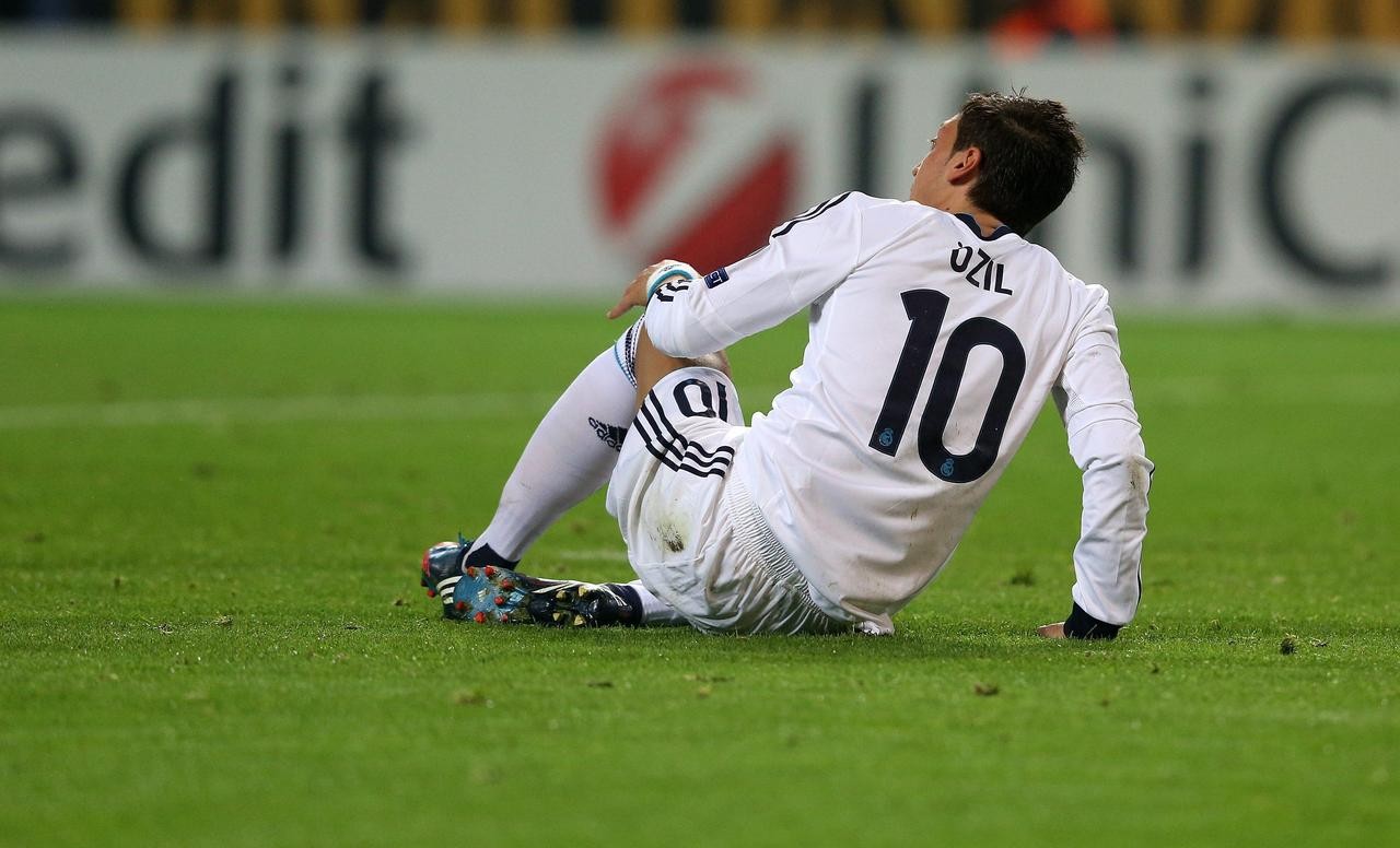 Soccer Mesut Ozil Real Madrid Sport 1280x776