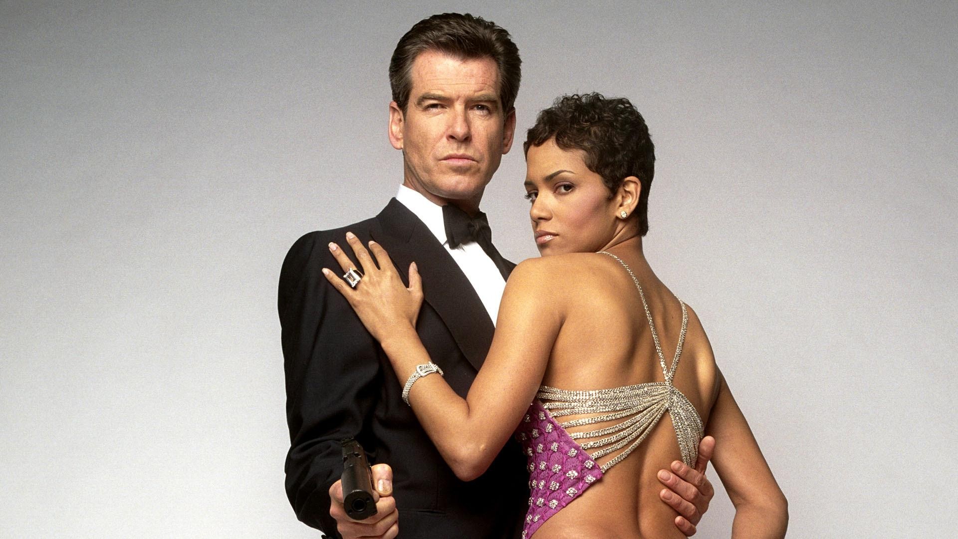 Movies James Bond Pierce Brosnan Halle Berry 1920x1080