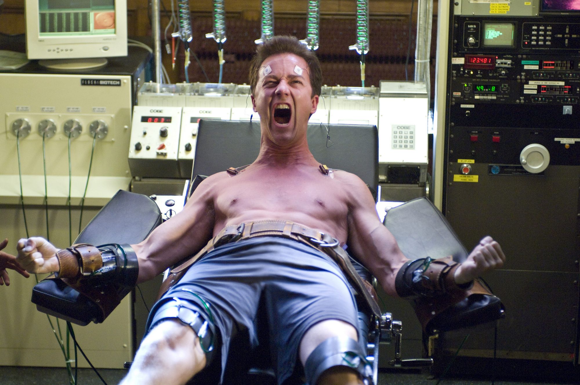 Hulk Edward Norton 2000x1328