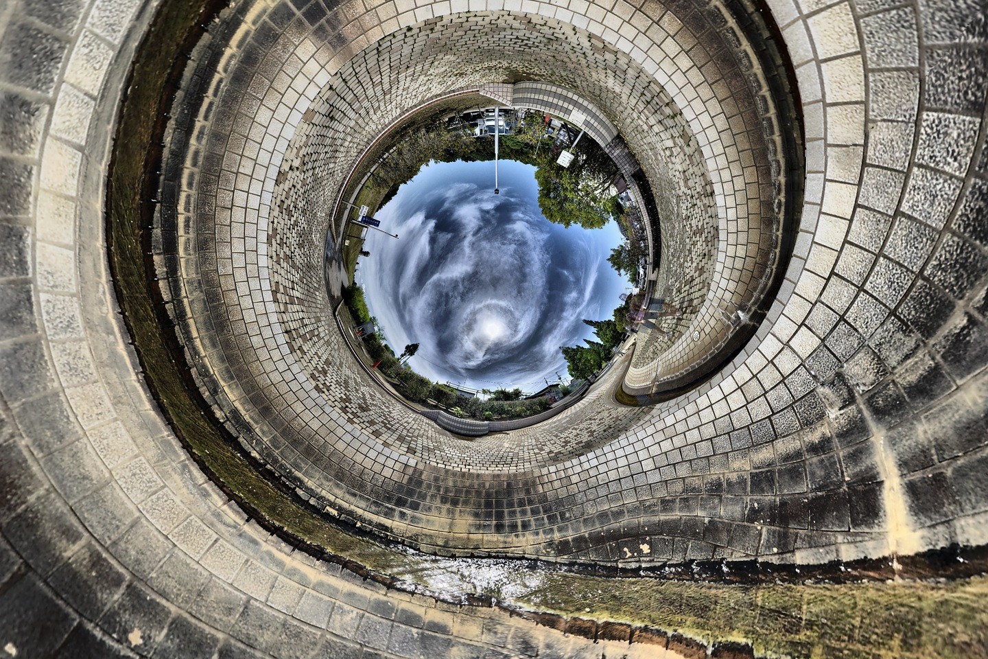Architecture Building Panoramic Sphere Clouds HDR Trees Tiles Urban Street 1440x960