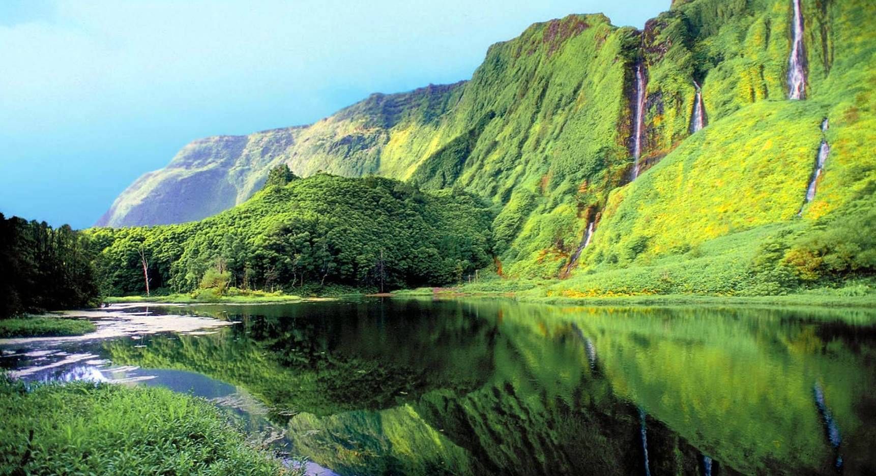 Portugal Azores 1722x936