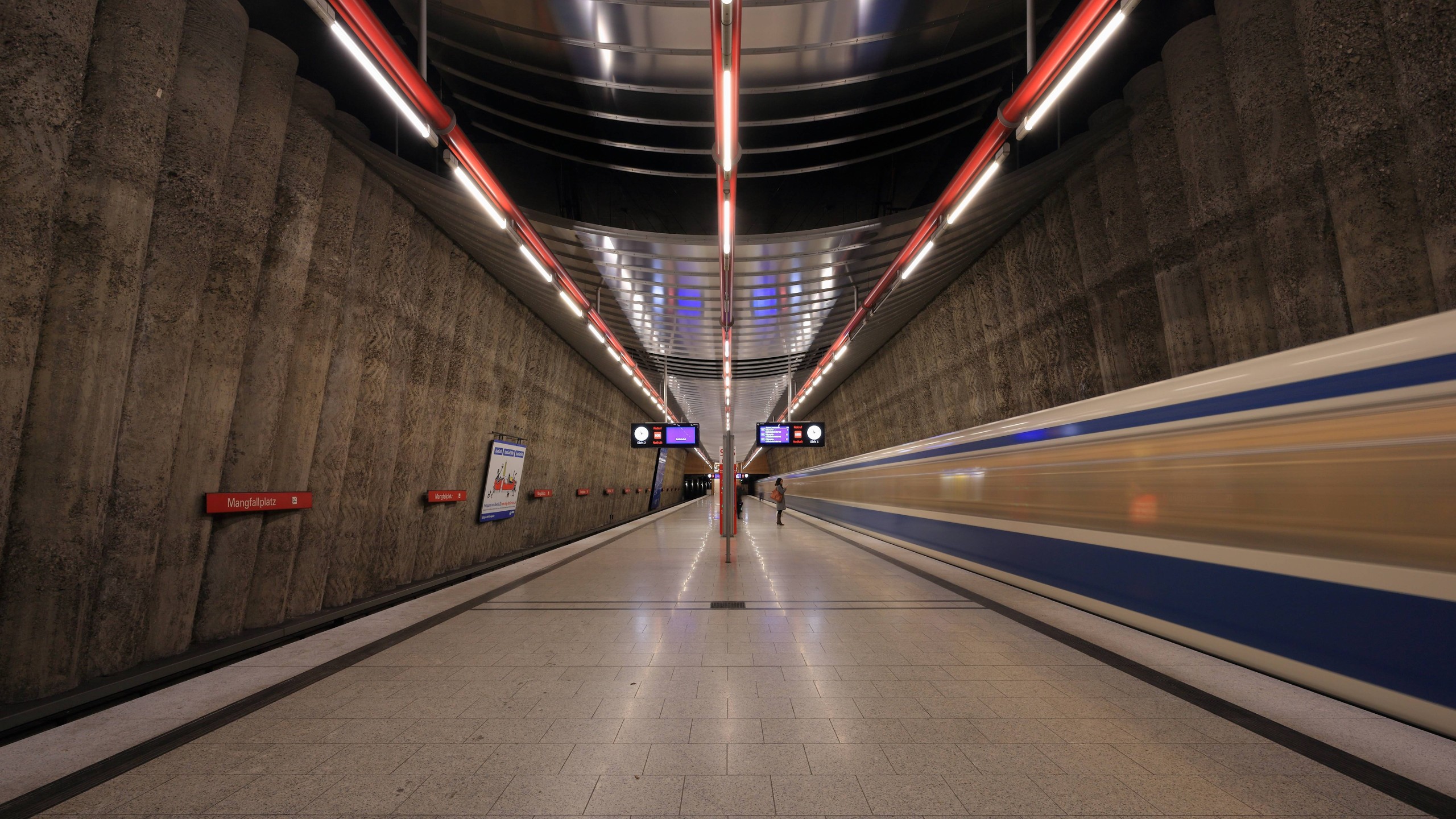 Train Train Station Germany Subway Munich 2560x1440