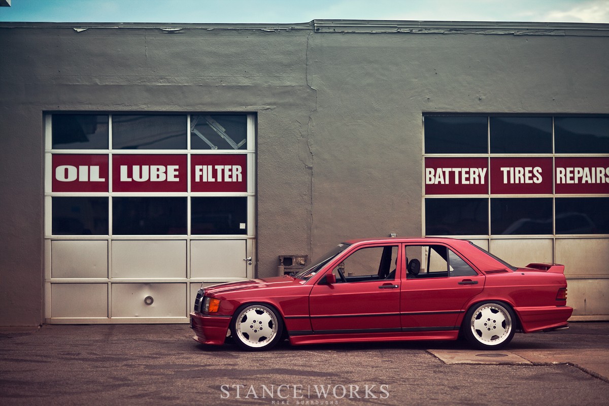 Mercedes Benz 190e 1200x800