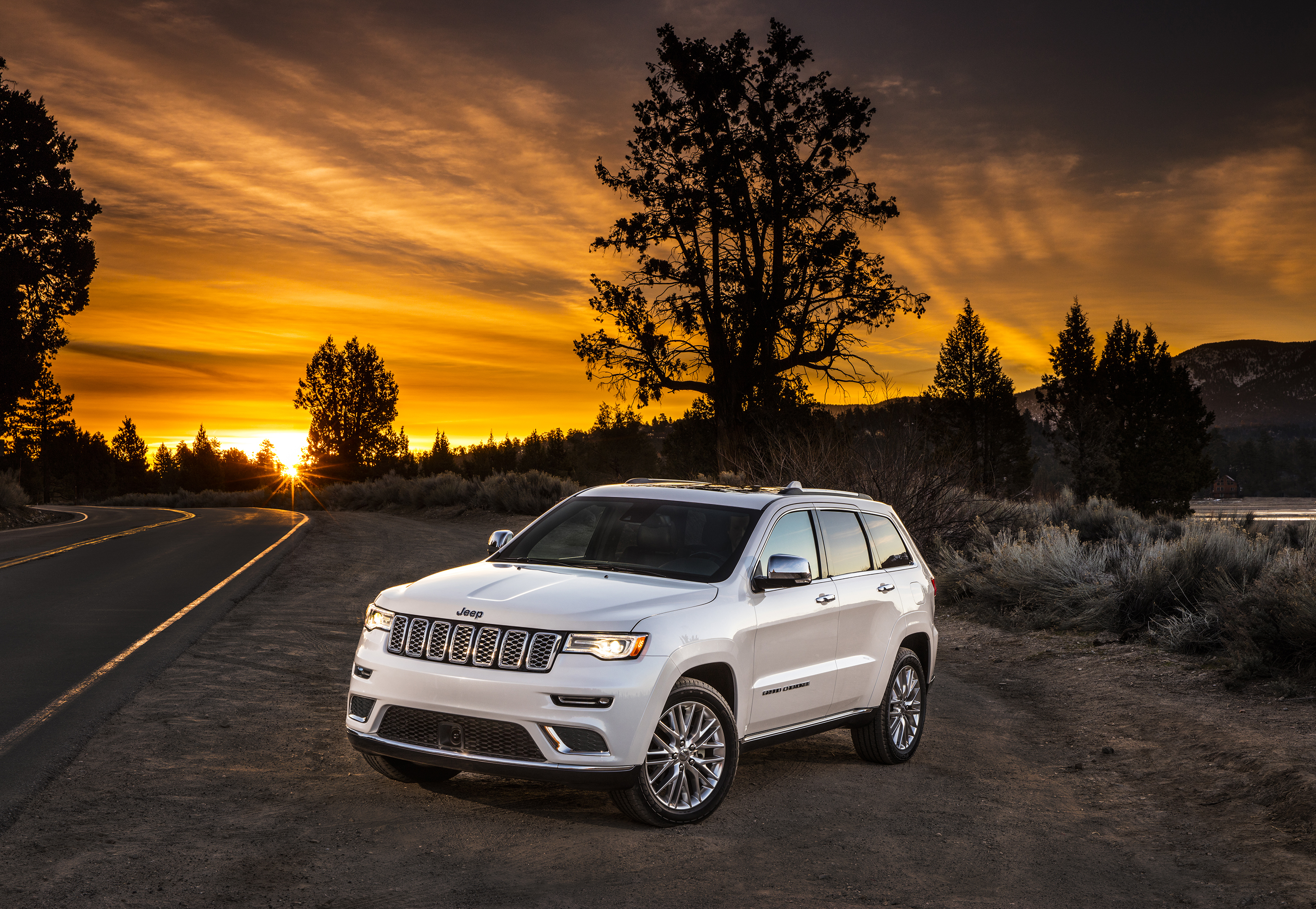Jeep Grand Cherokee Jeep SUV Luxury Car White Car Car Vehicle Sunset Sunrise 3000x2075