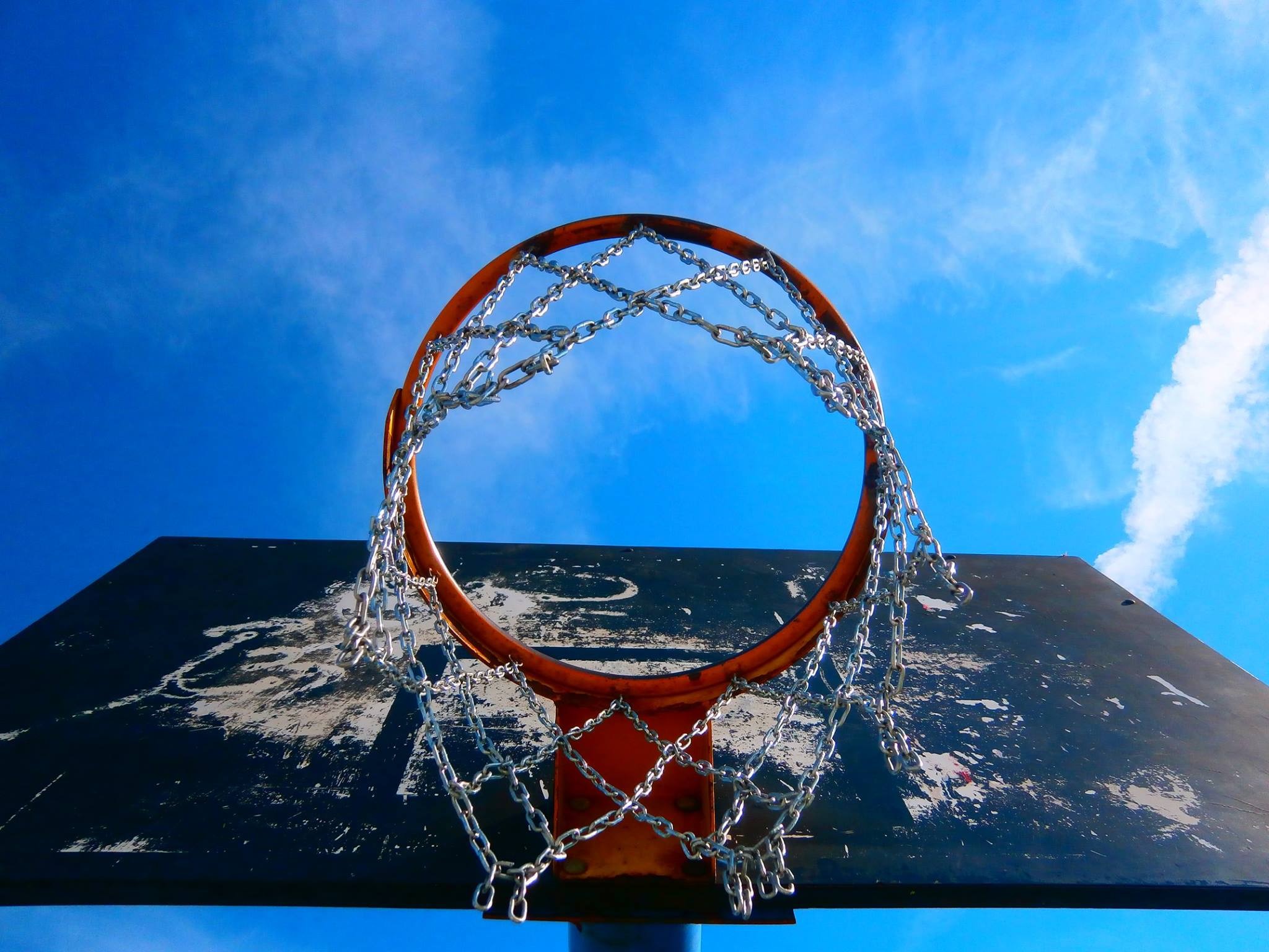 Basketball Sky Worms Eye View Nets Hoop Cyan Blue Chains Bottom View 2048x1536