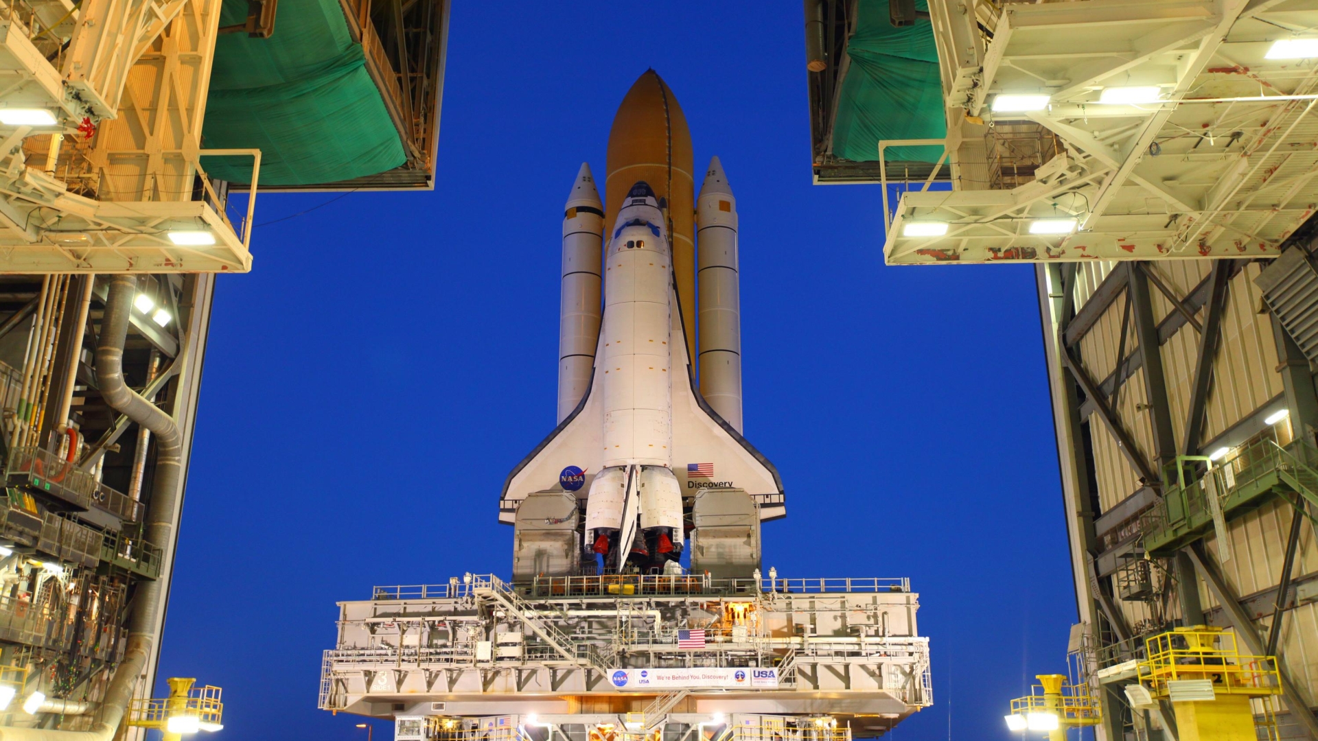 Vehicles Space Shuttle Discovery 1920x1080