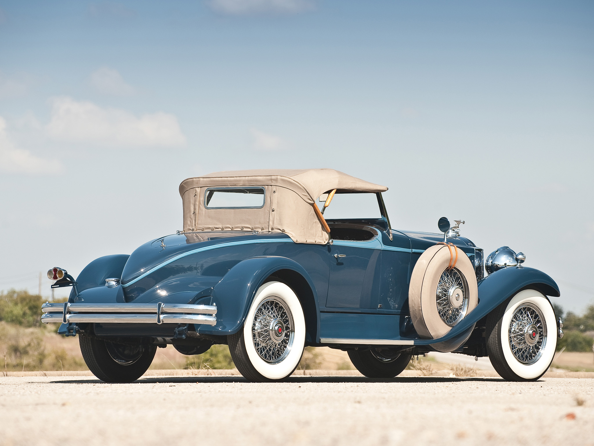 1930 Packard Speedster Eight Boattail Roadster Vintage Car Luxury Car 2048x1536