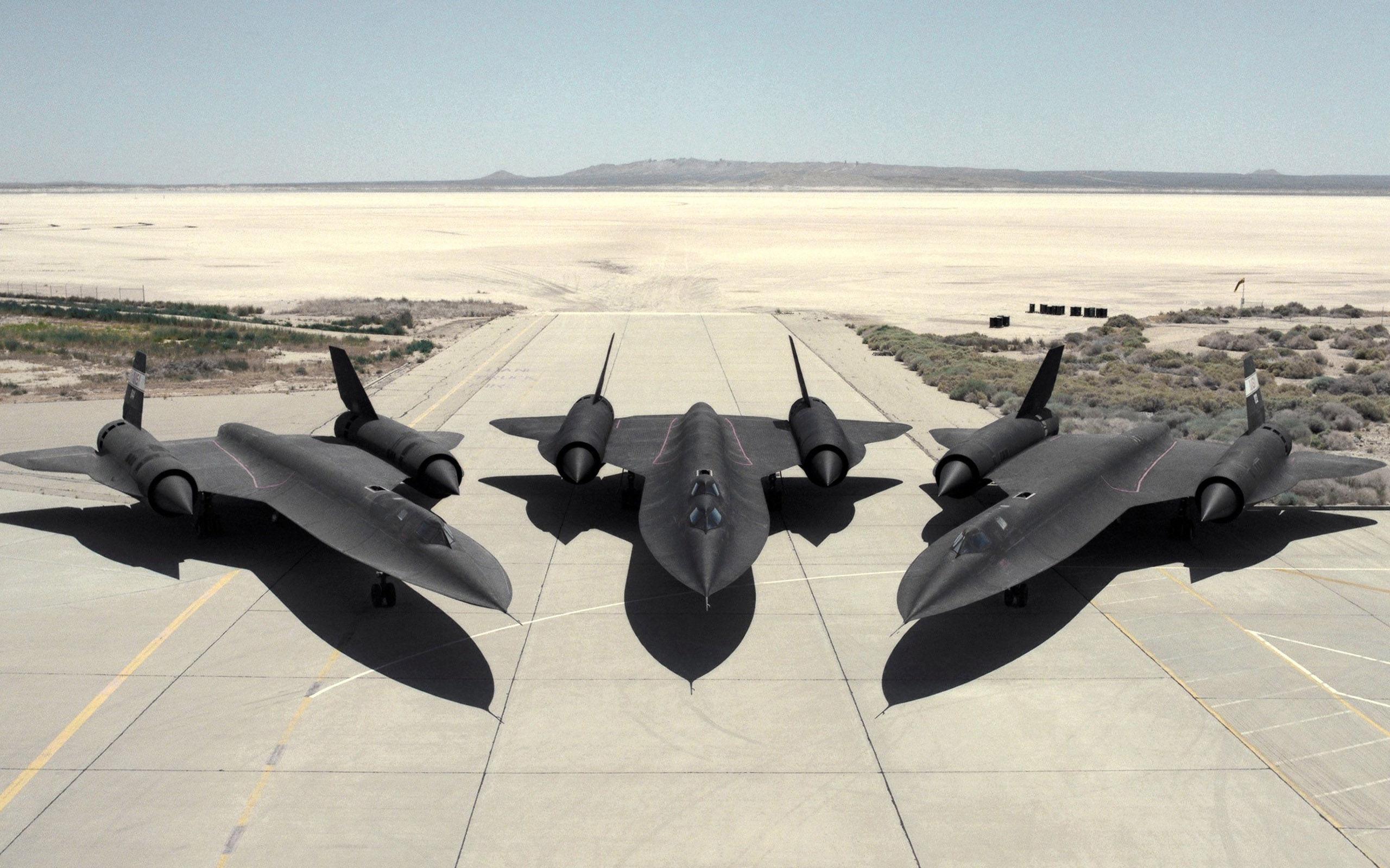 Lockheed SR 71 Blackbird 2560x1600