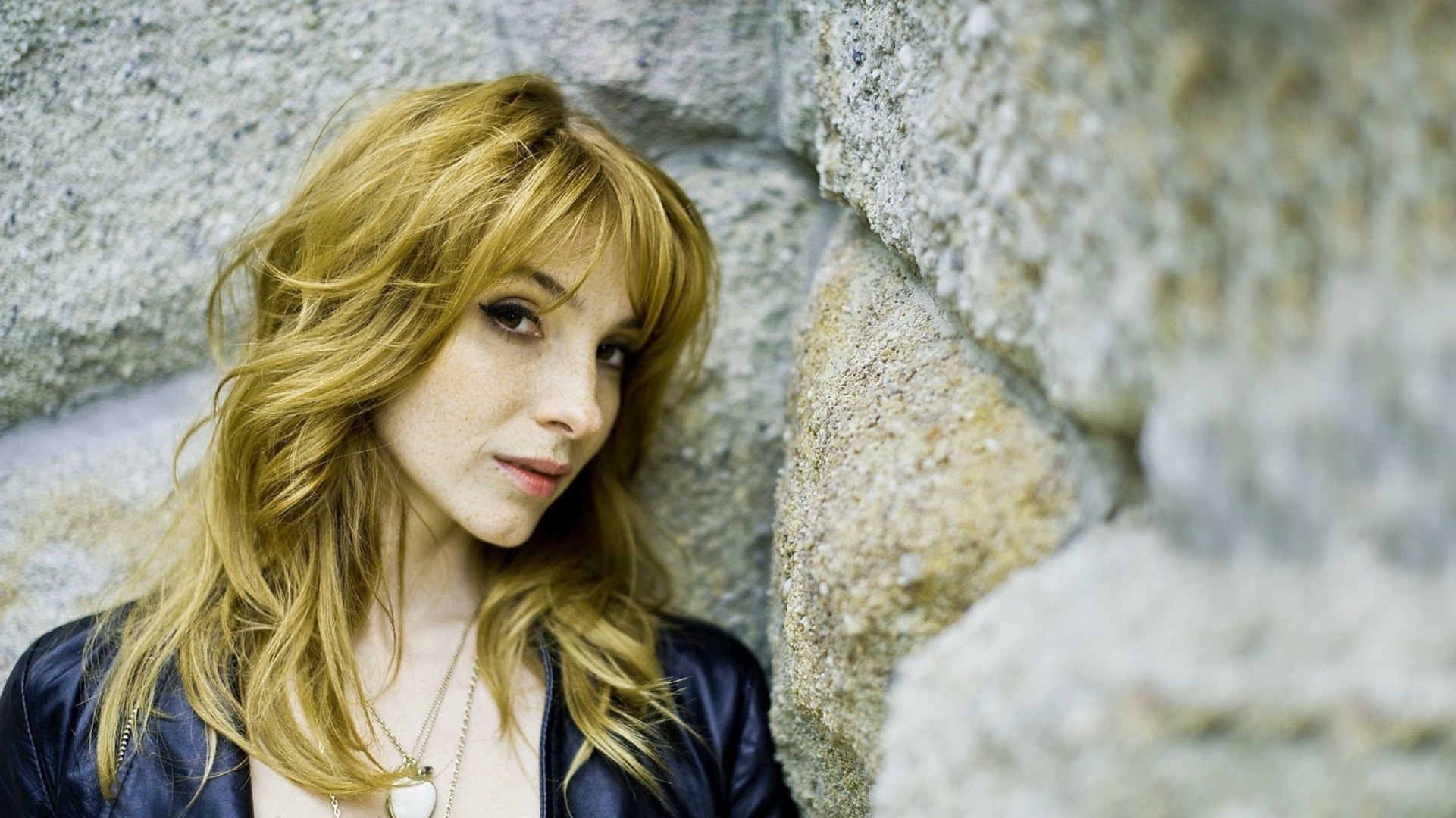 Women Vica Kerekes 1921x1080