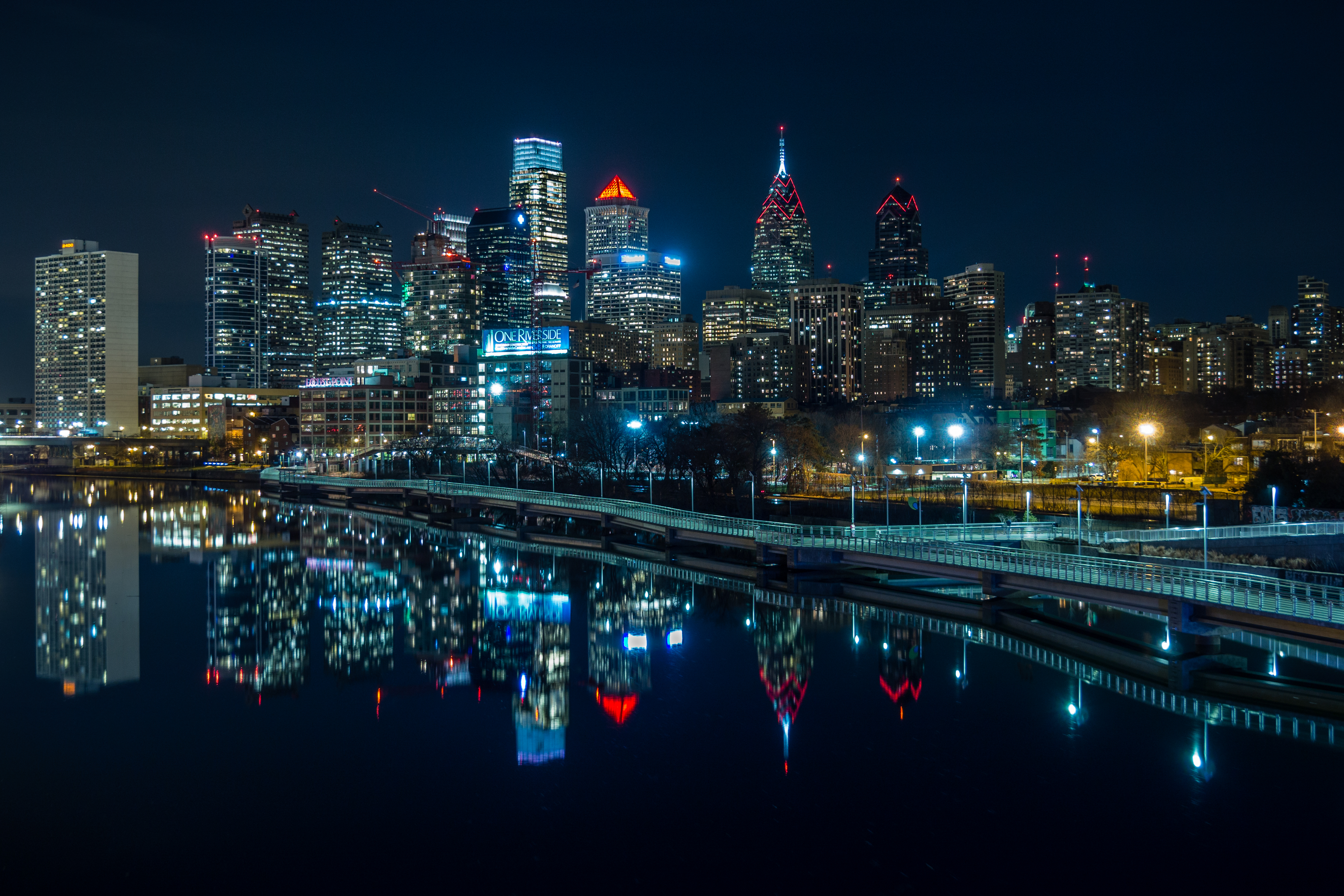 City Reflection Light Night Building Skyscraper Philadelphia 4585x3057