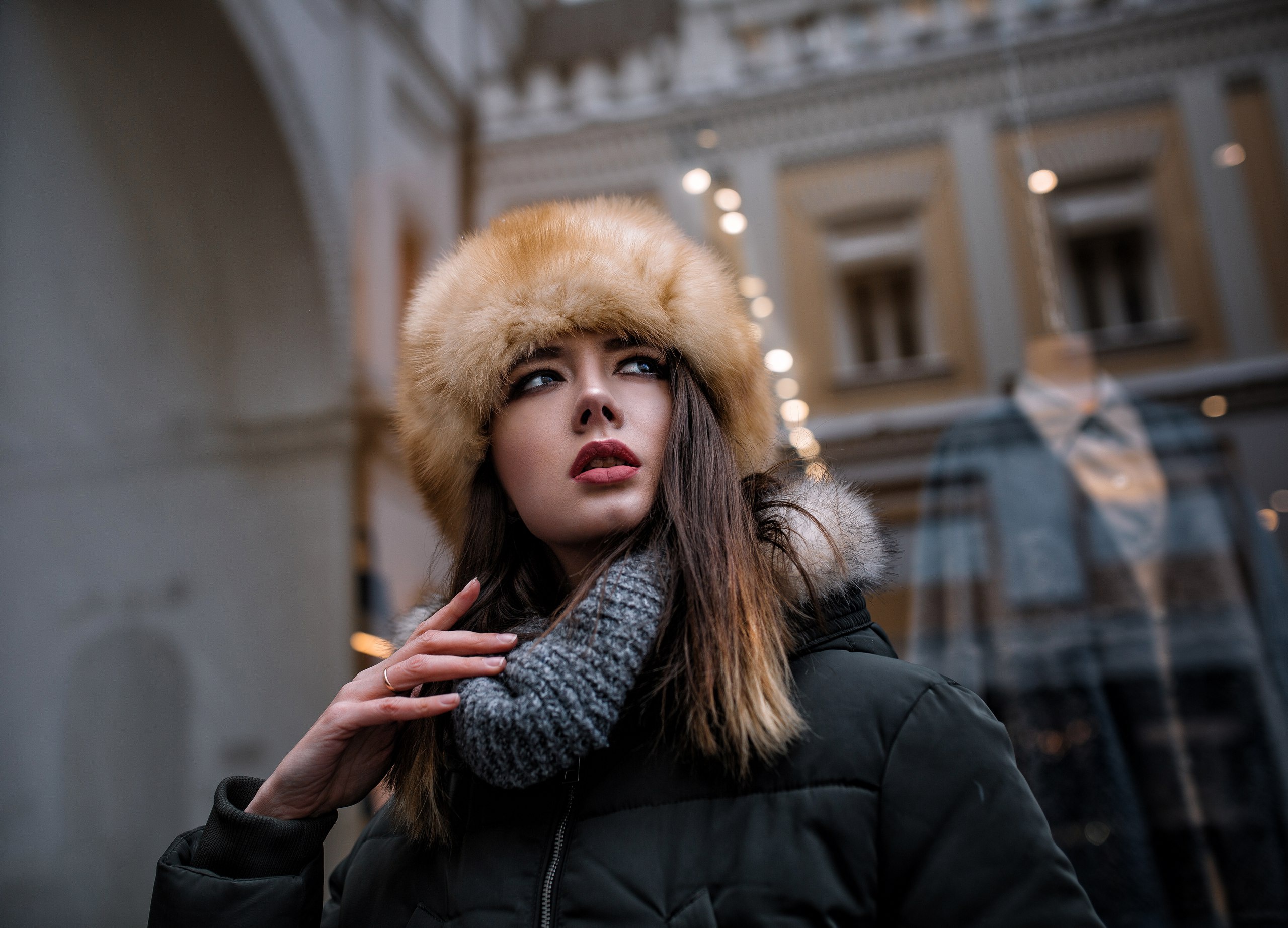 Urban Portrait Women Outdoors Women Fur Cap Black Jackets Touching Hair Looking Away 2560x1845