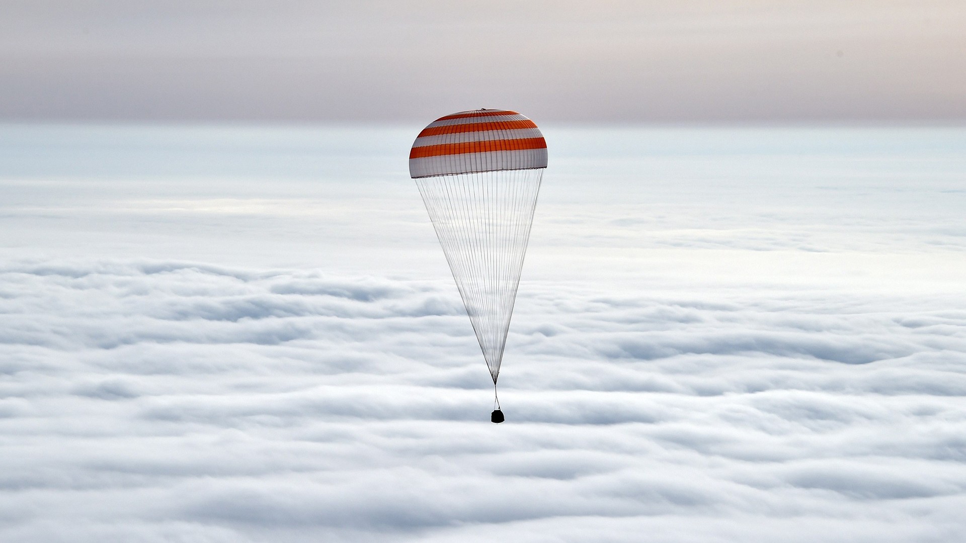 Roscosmos State Corporation NASA Soyuz Parachutes Clouds Roscosmos 1920x1080