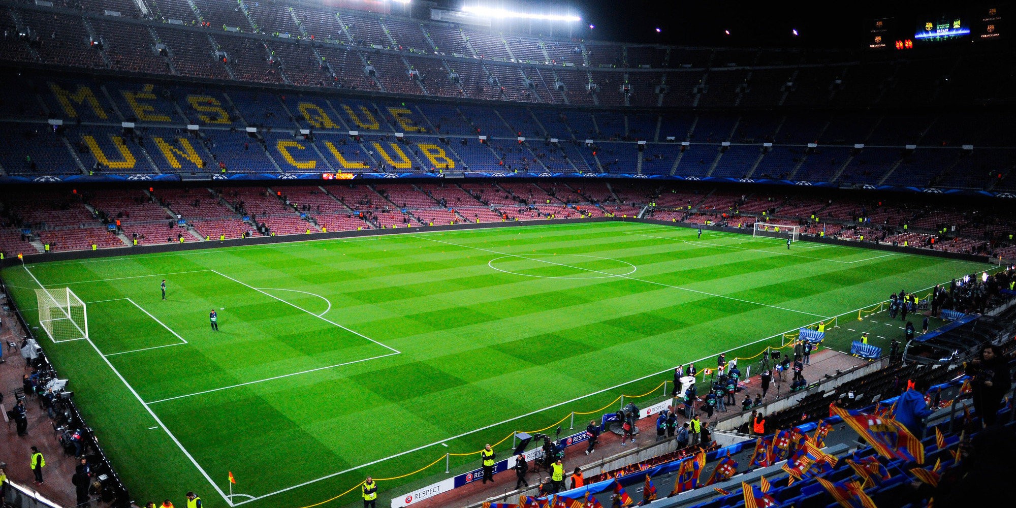 Soccer Stadium FC Barcelona Camp Nou Manchester City Champions League 2000x1000
