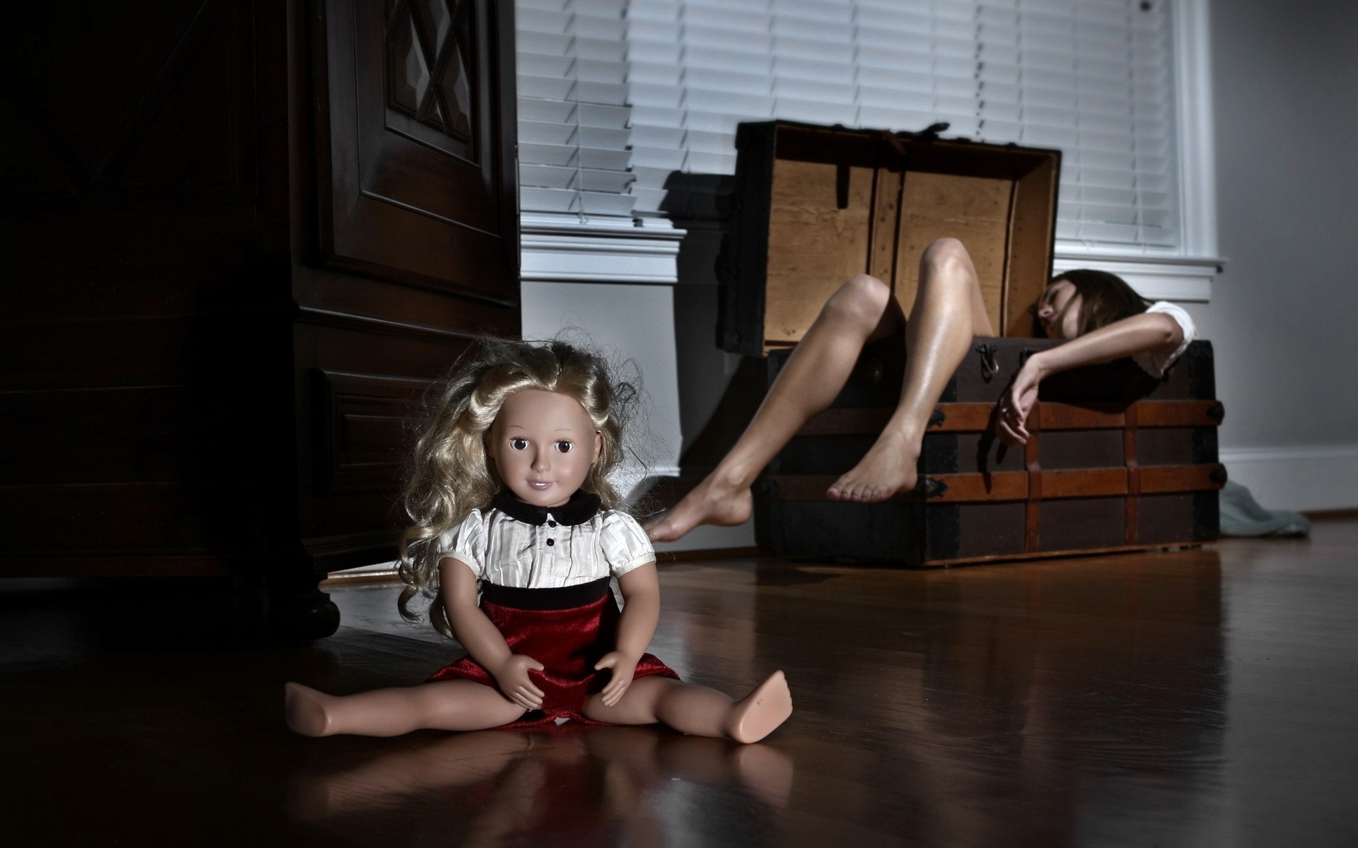 Women Puppets Horror Corpse 1920x1200