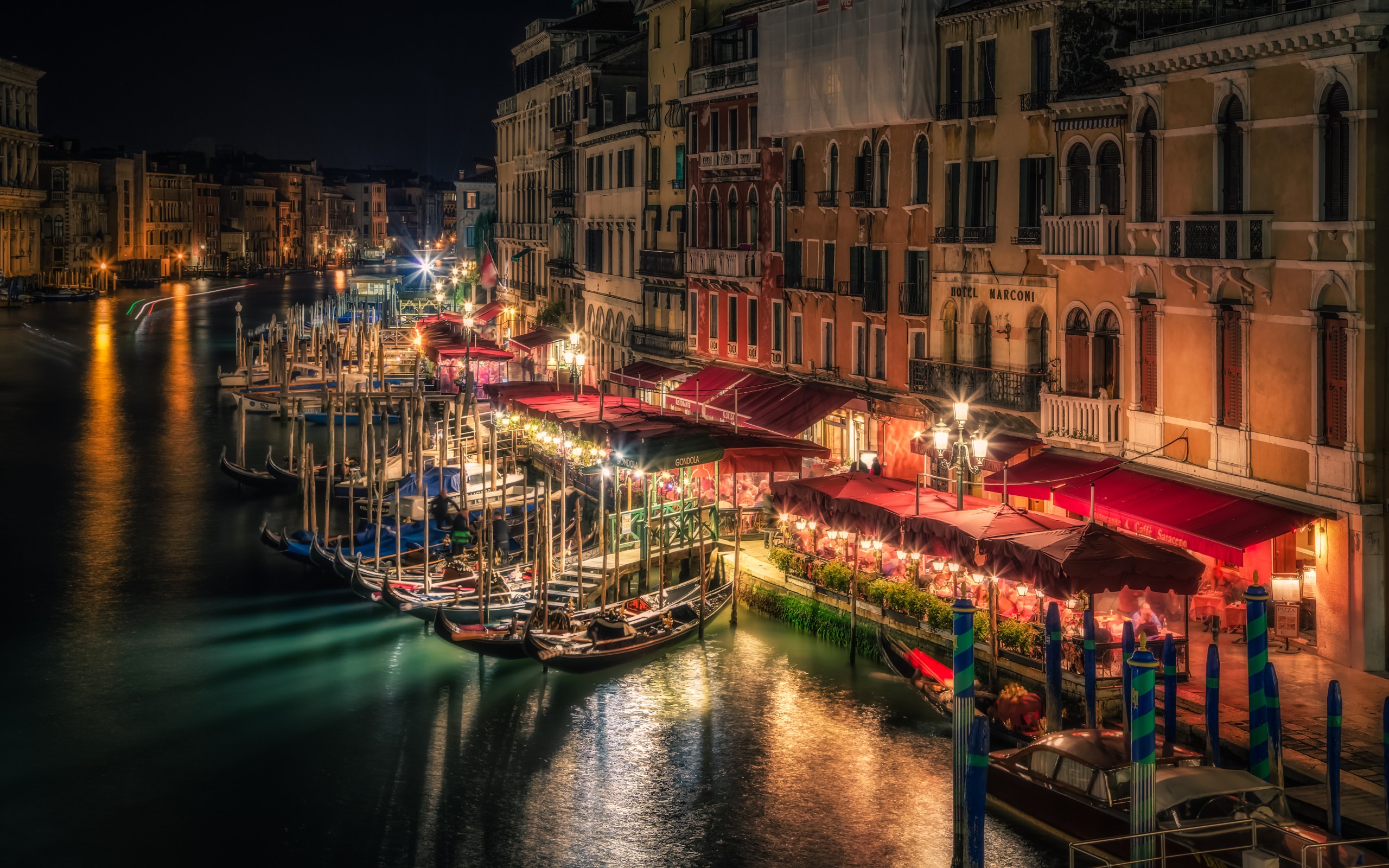 Venice Evening Night Gondola Town Building Canal Boat 2560x1600