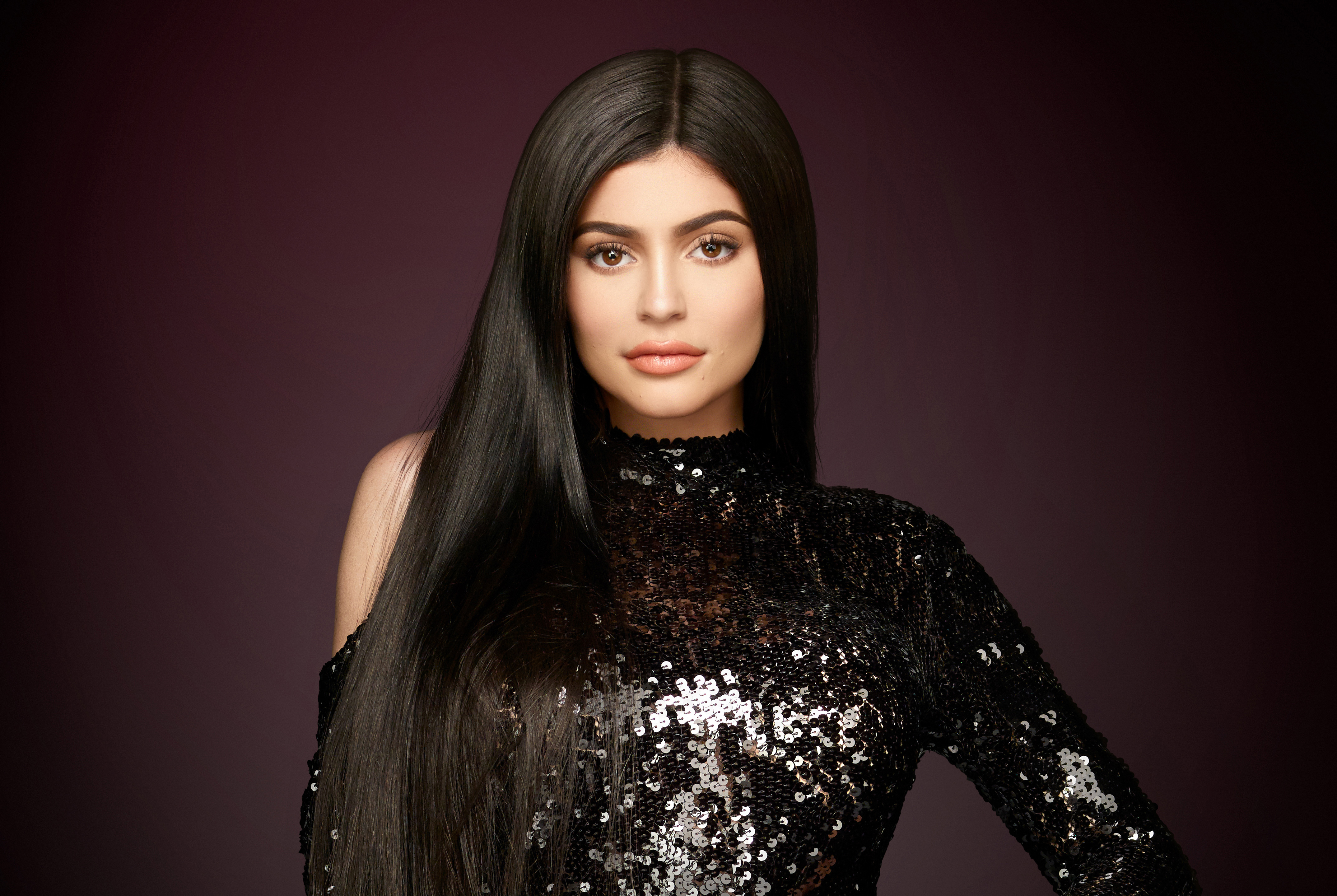 Kylie Jenner Celebrity Model Brunette Sequin Dress Brown Eyes Eyebrows 4298x2880