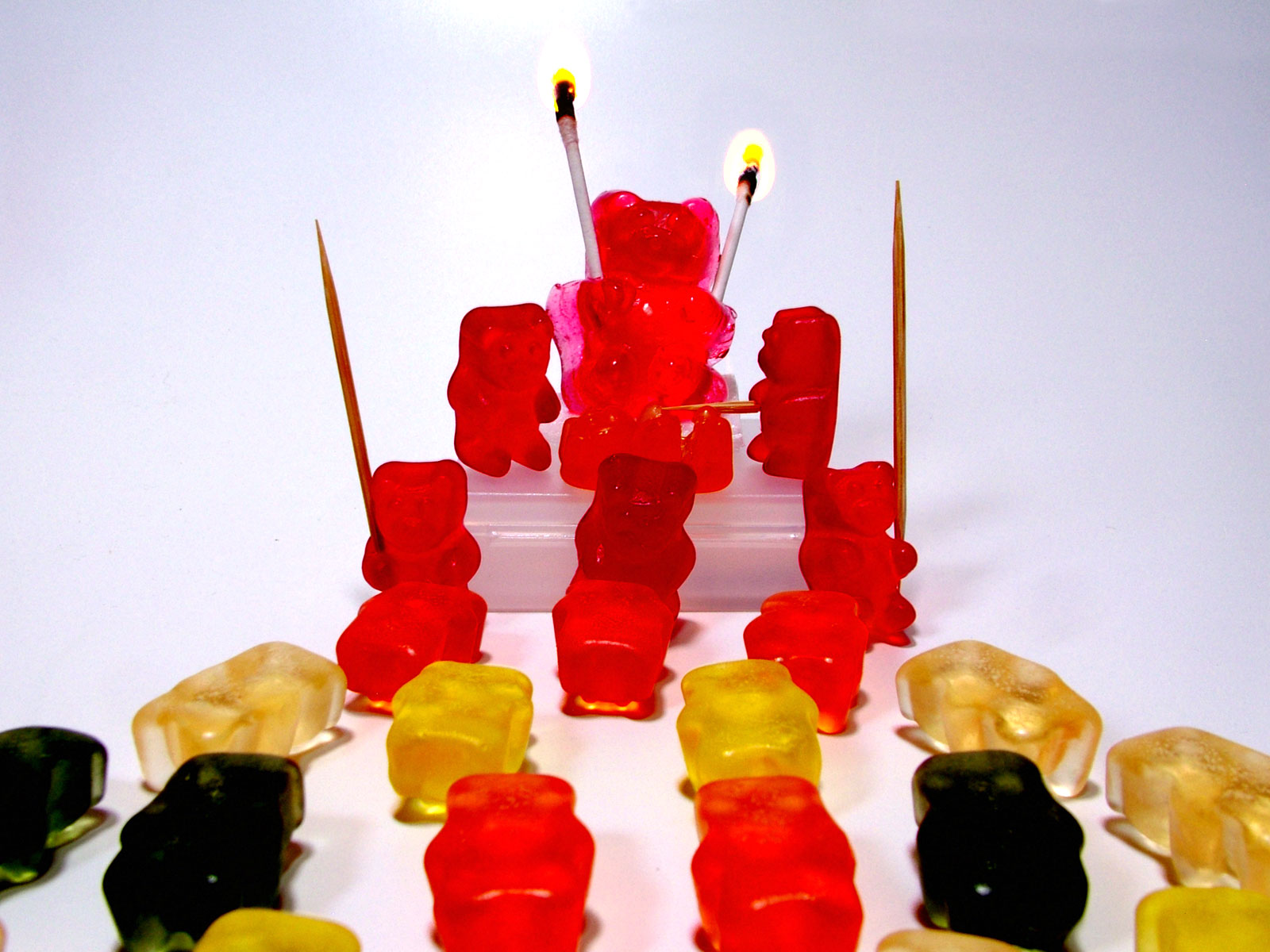 Gummy Bear Candy 1600x1200