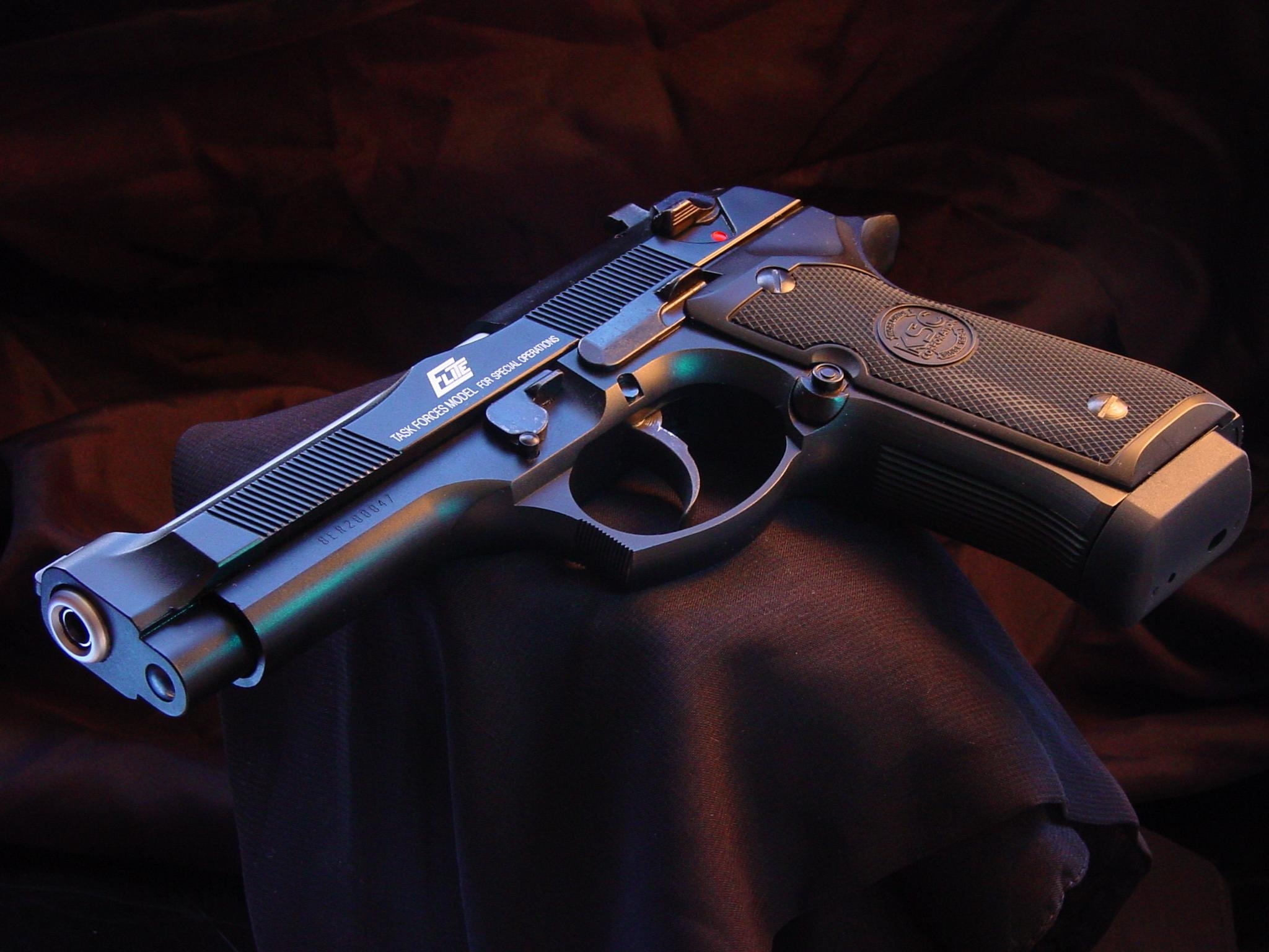 Beretta 2048x1536