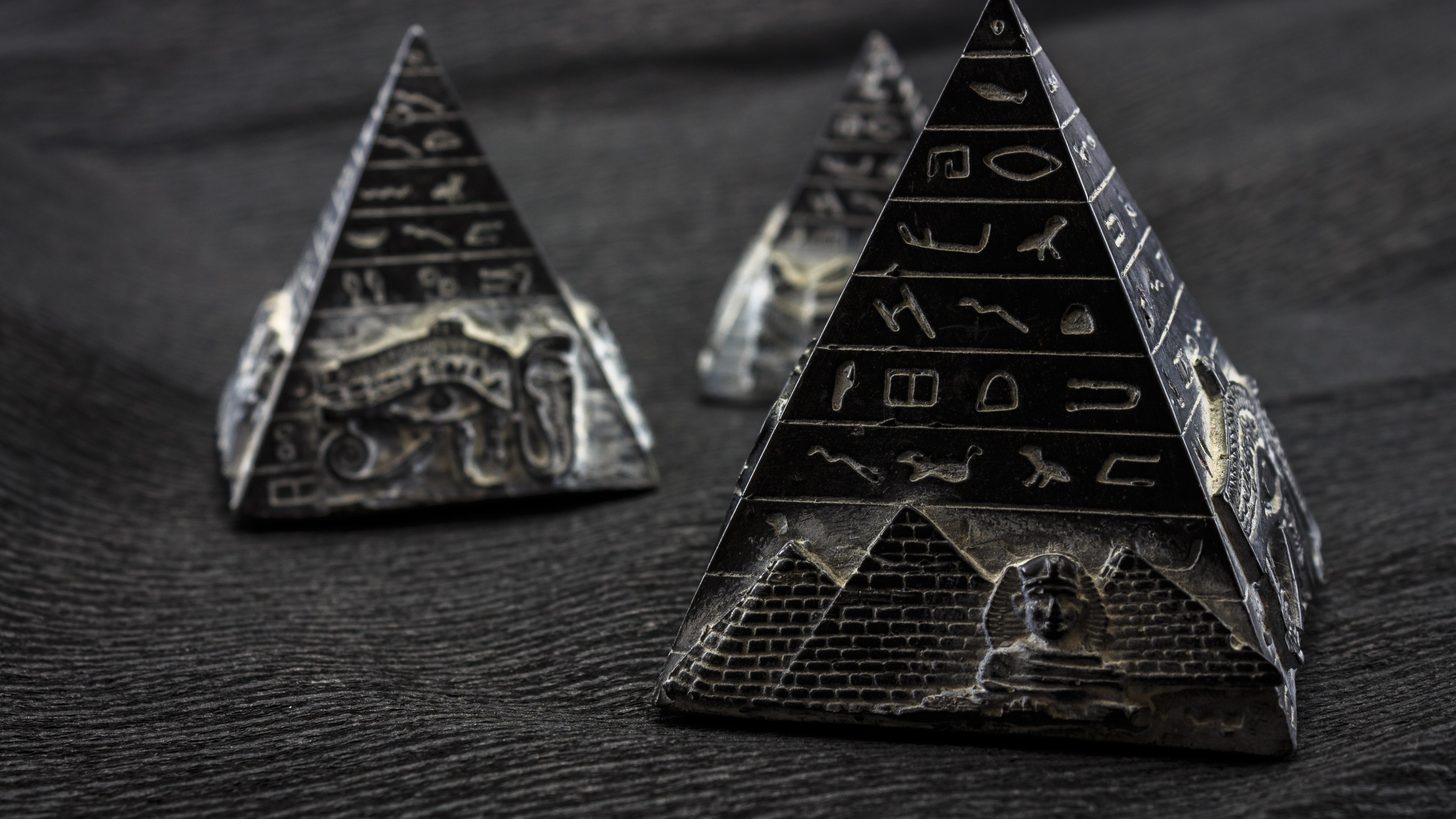 Pyramid Hieroglyphs 3840x2160