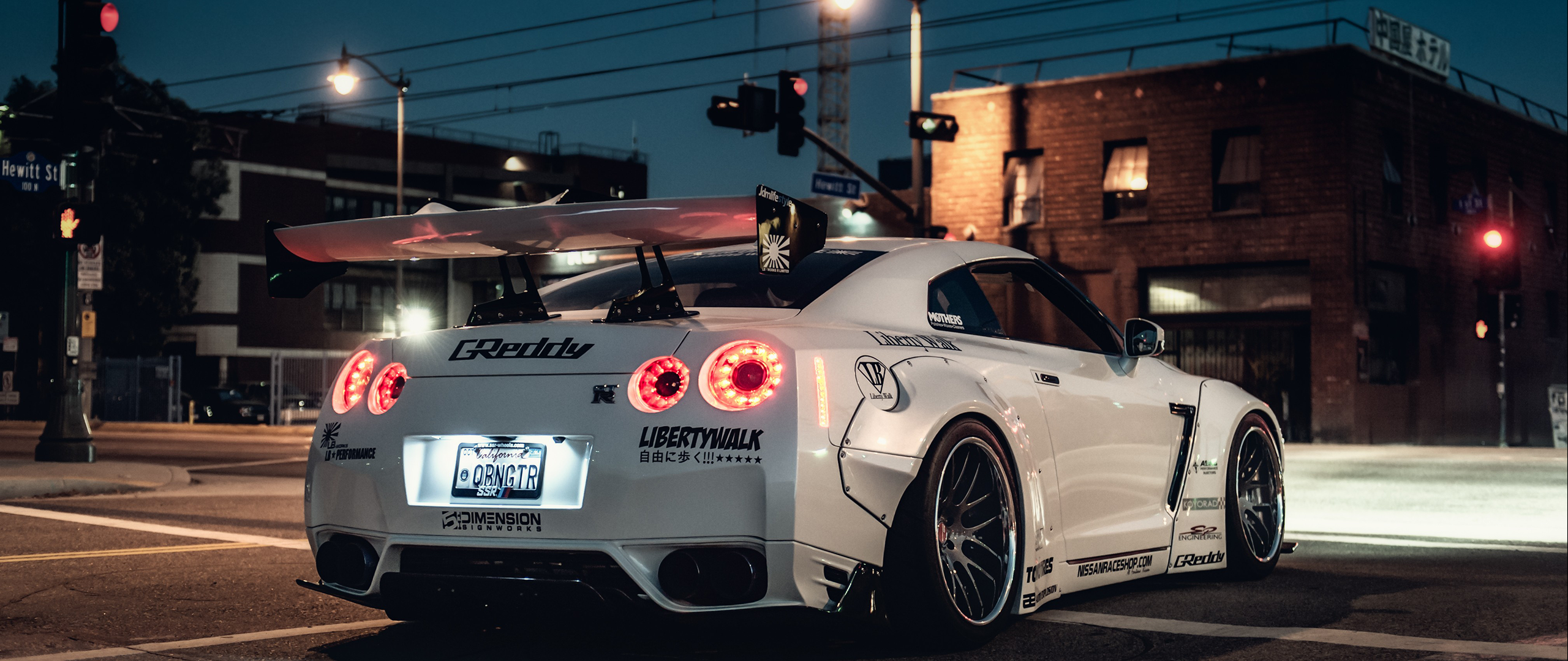 Ultra Wide Car Nissan Skyline GT R 2560x1080