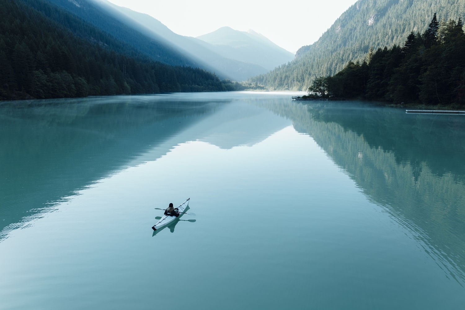 Nature Photography Landscape Lake Mountains Forest Morning Kayaks Calm Waters Reflection Sunlight Wa 1500x1000