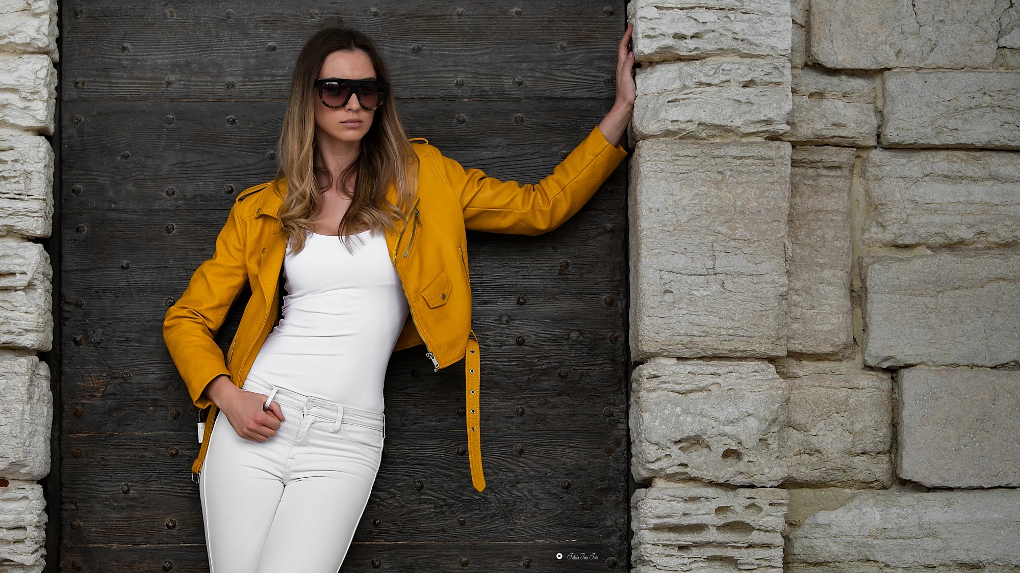 Women Imre Fabian Blonde White Tops White Clothing Orange Jacket Sunglasses Jacket Women With Glasse 2000x1125