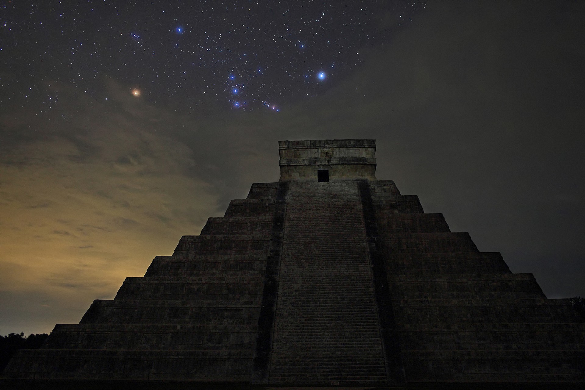 Chichen Itza Night Sky Pyramid Stars 1920x1280