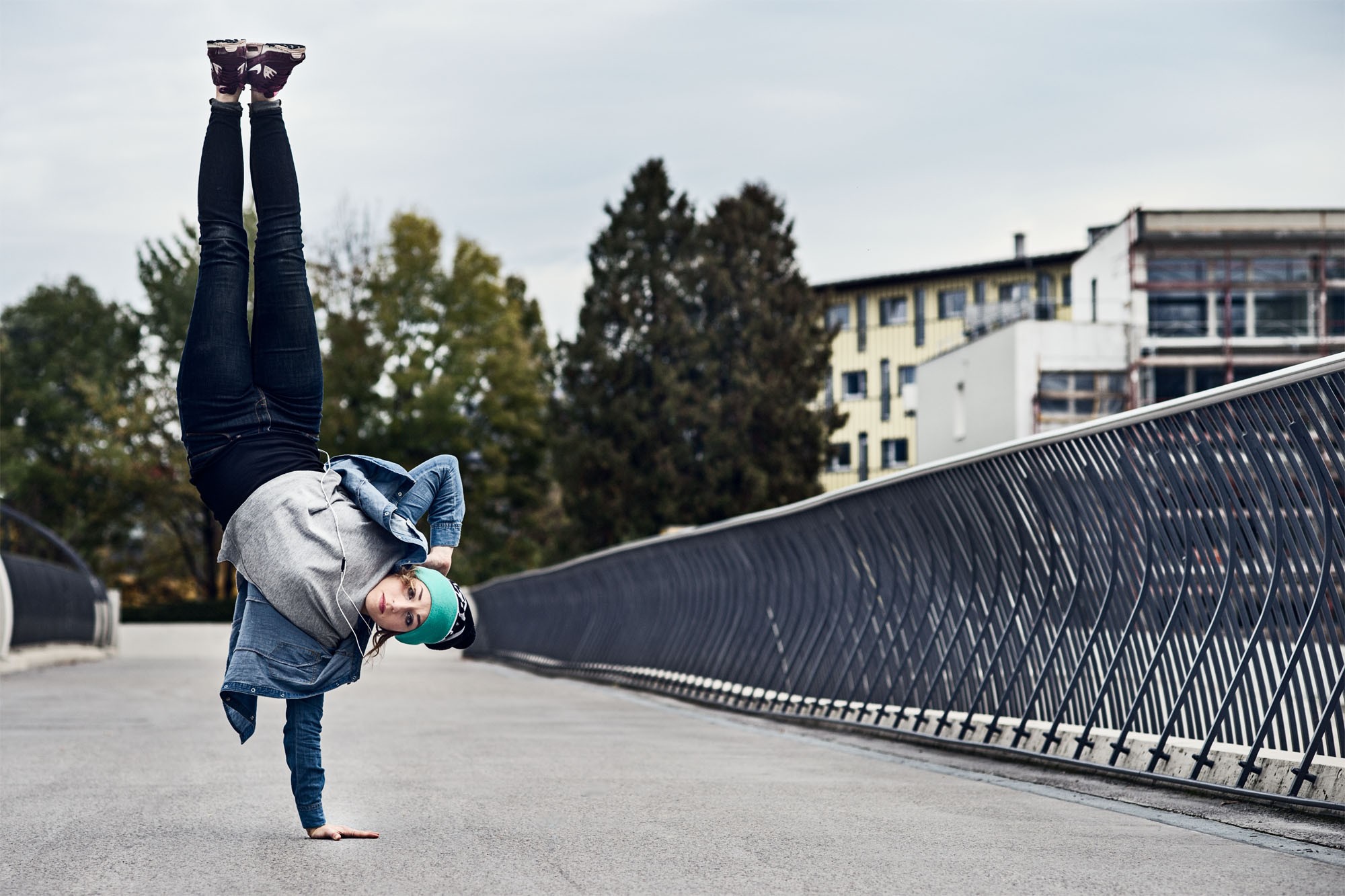 Dancing Dancer Breakdance Street 2000x1333