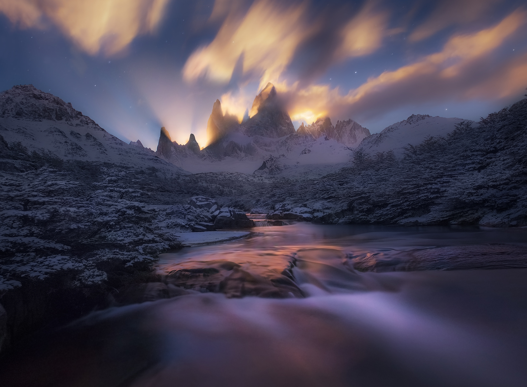 Andes Mountain Patagonia Nature Peak Stream Winter 2000x1467