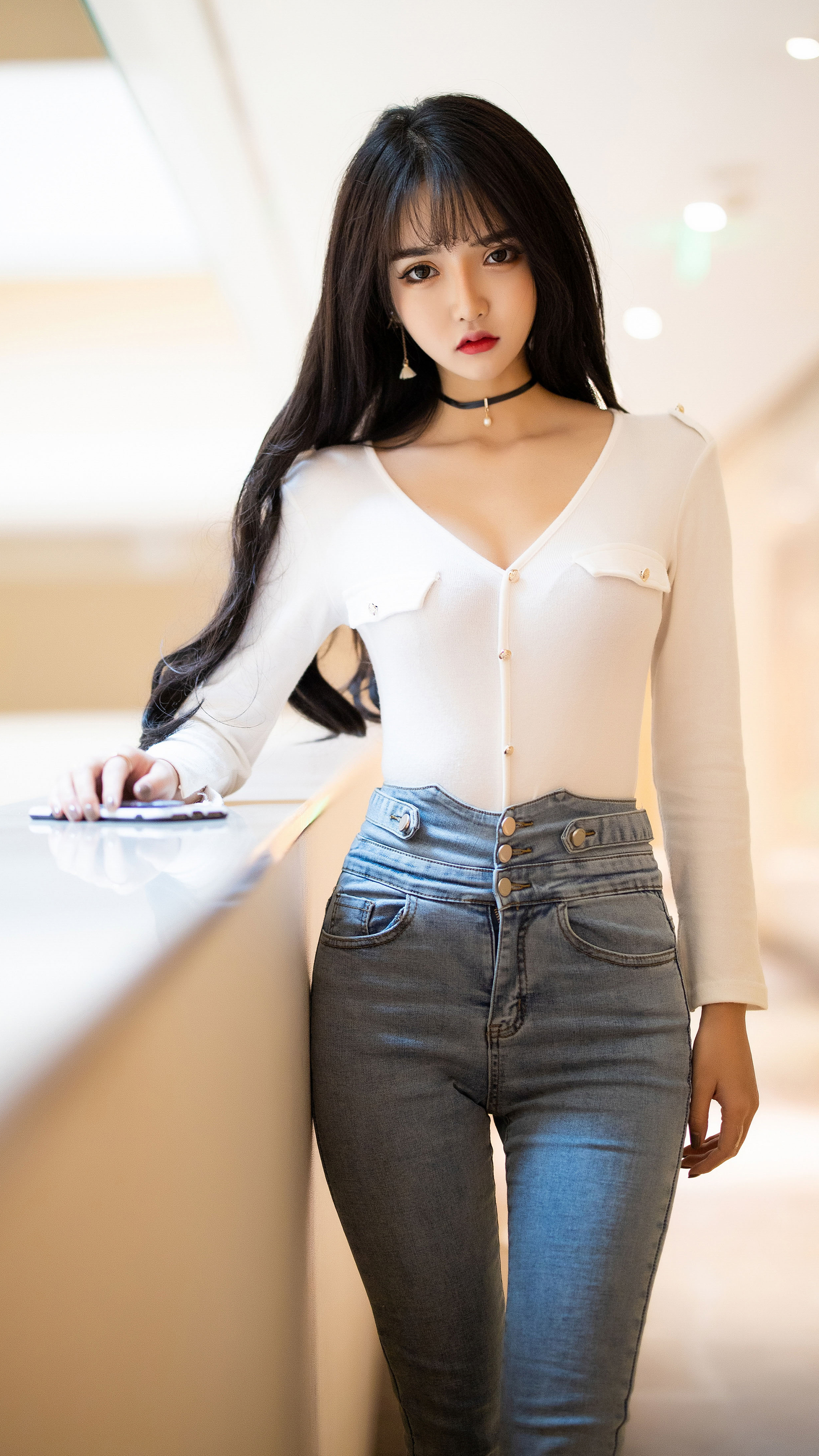 Brunette Long Hair Tight Waist Skinny Jeans White Tops Choker Asian Looking At Viewer Skinny Women I 2160x3840