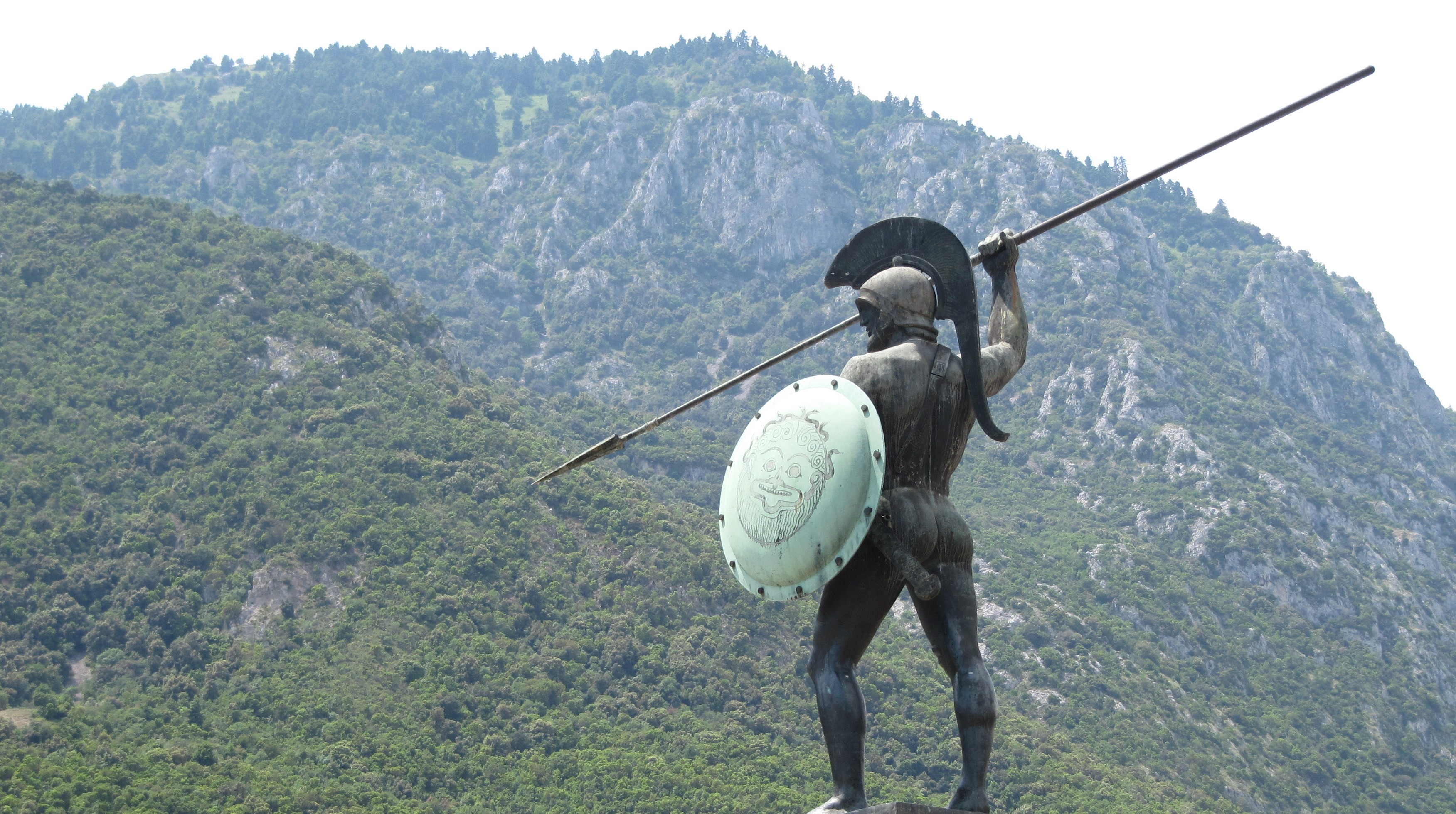 Statue Warrior Spartans 3503x1960