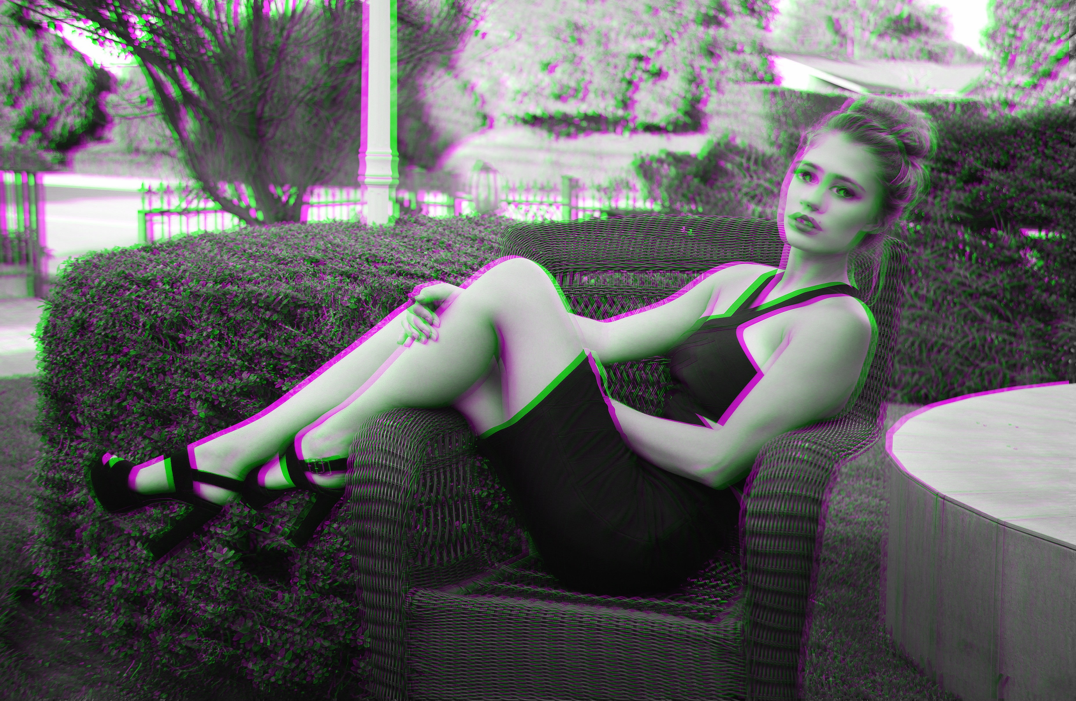 Women 3D Monochrome Anaglyph 3D 3710x2419