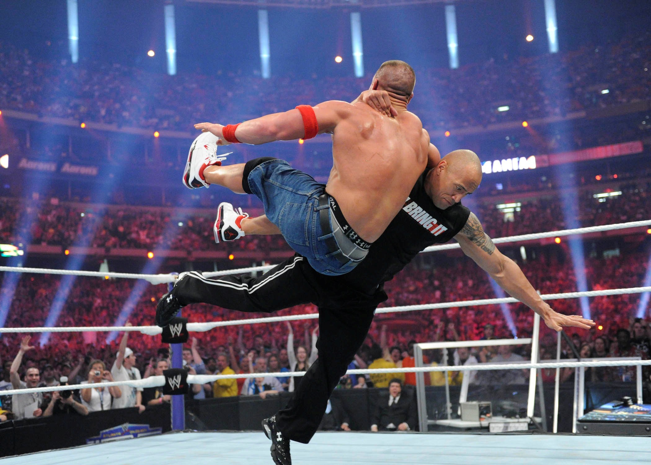 John Cena Dwayne Johnson 2100x1500