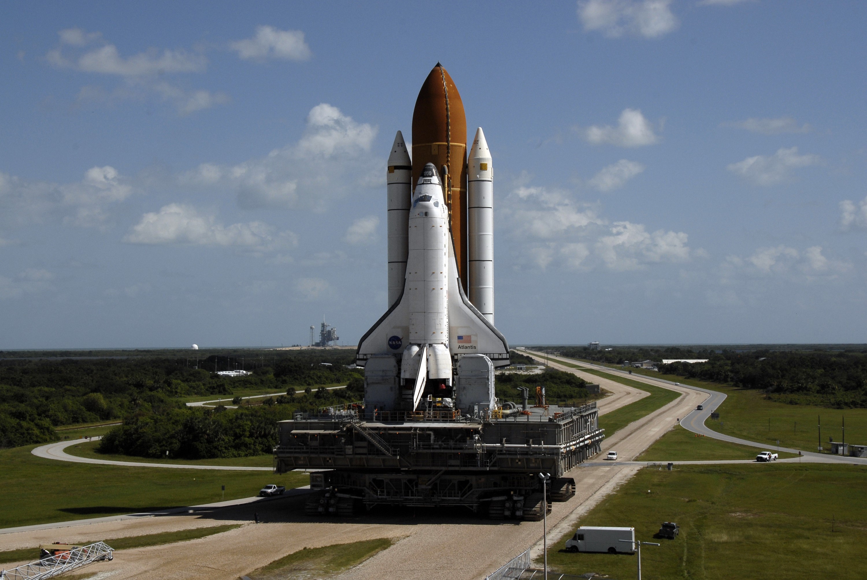 NASA Space Shuttle Atlantis Vehicle Sky Cape Canaveral Rocket 3000x2008