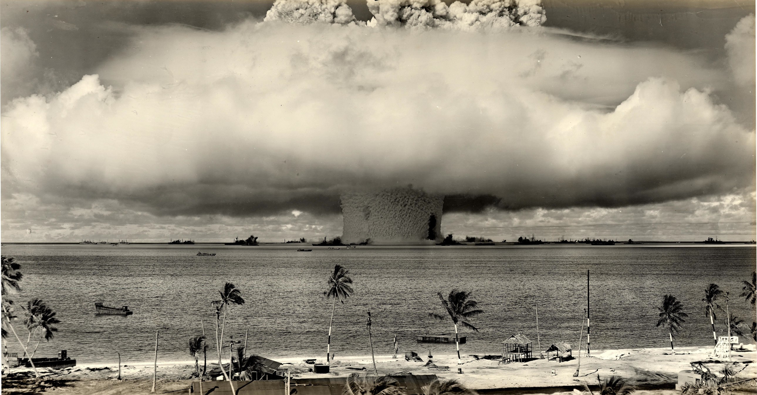 Atomic Bomb Military Atomic Bomb Pacific Ocean Military Explosion Nuclear Palm Trees Vintage Palm Tr 2580x1348