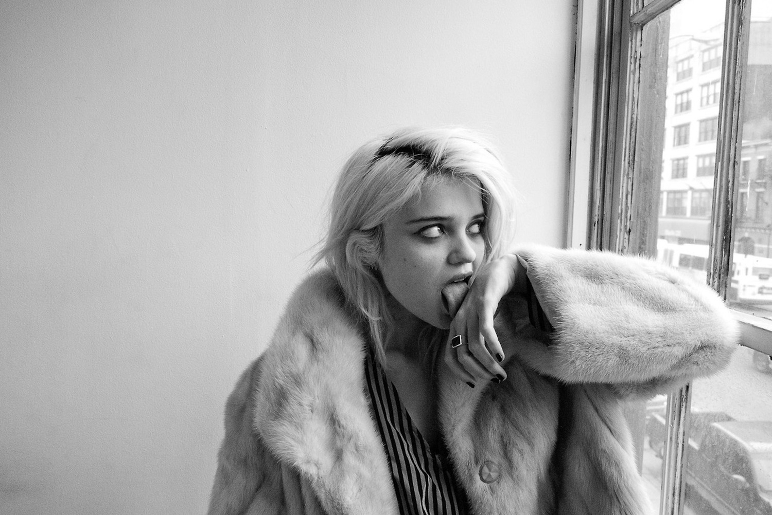 Sky Ferreira 1500x1002