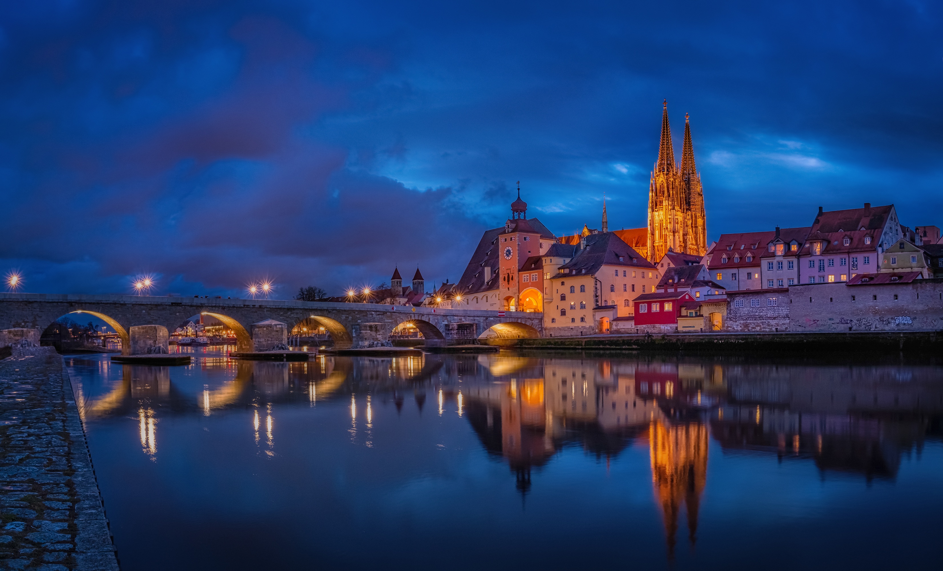 Regensburg Night City Cityscape Germany 3304x2000
