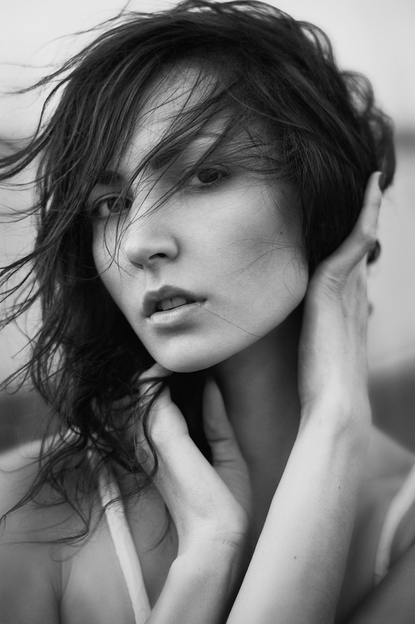 Alexander Skripnikov Women Model Monochrome Face 851x1280