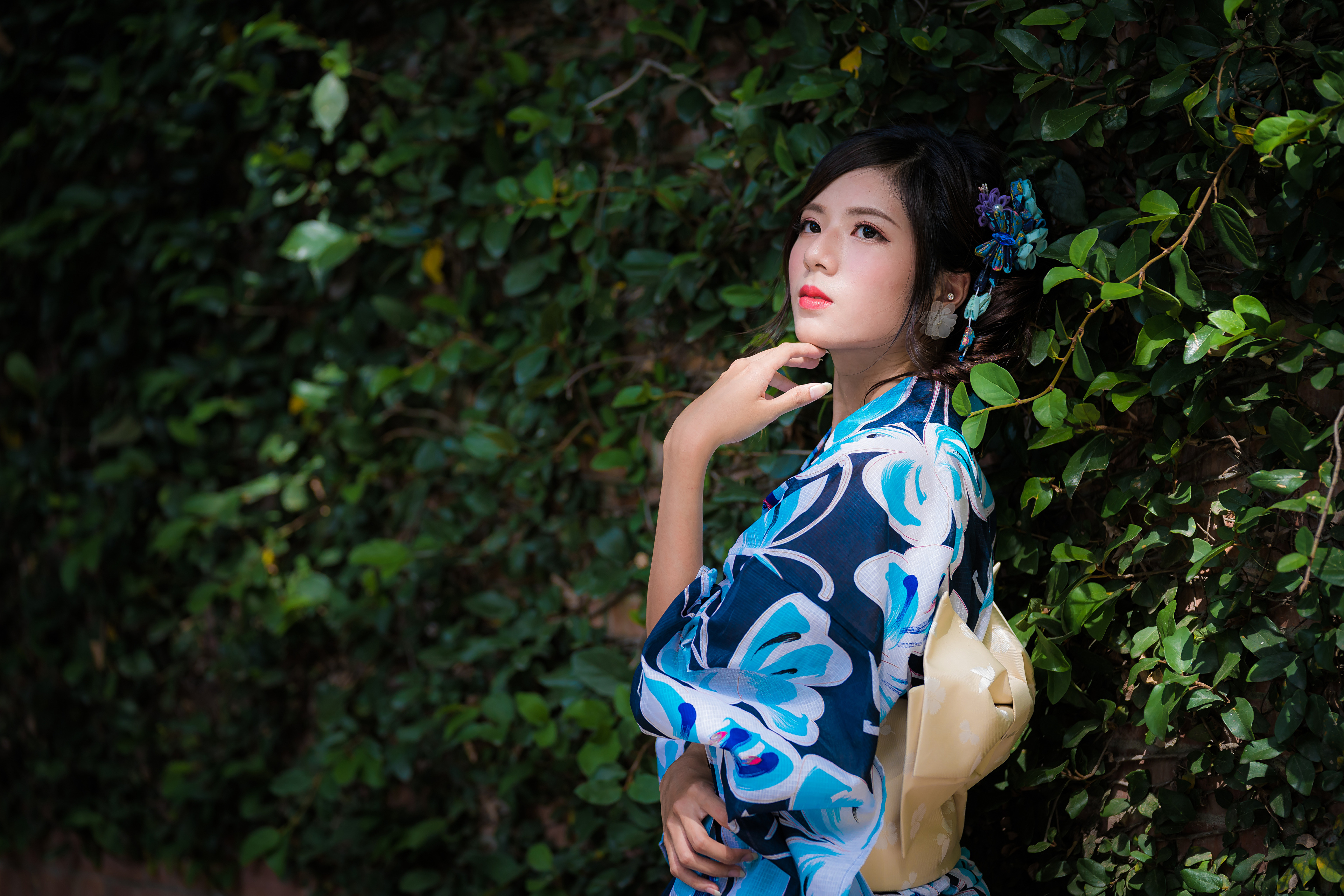 Asian Women Model Long Hair Brunette Traditional Clothing Earring Hair Pins Bushes Looking Into The  3840x2561