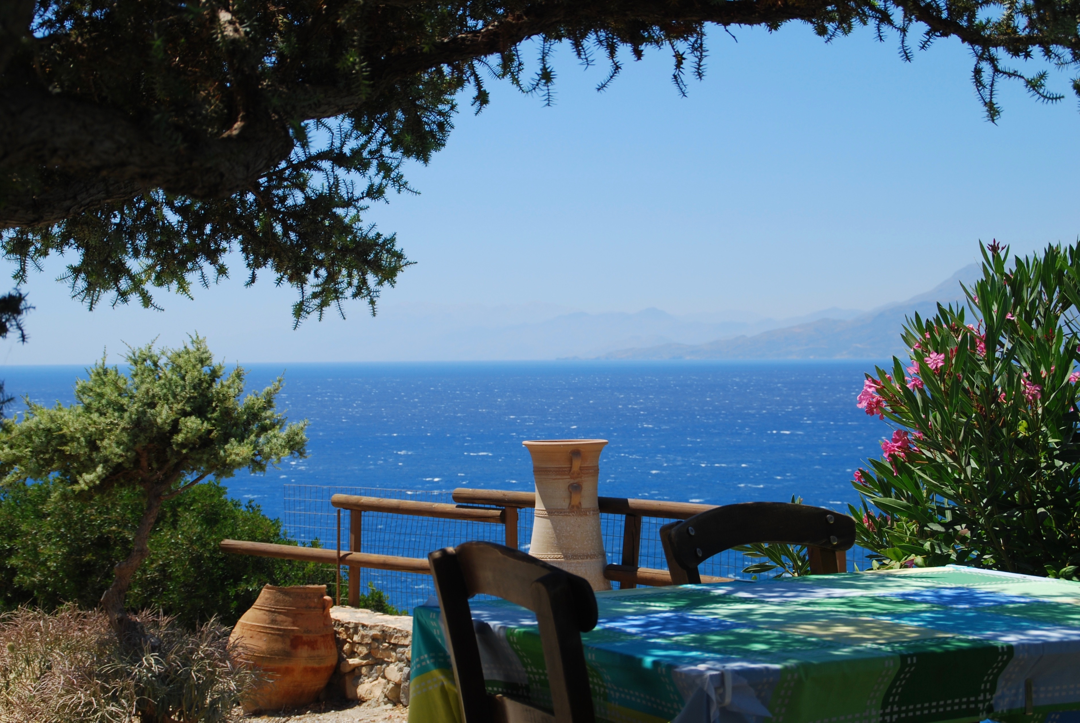Place Sea Ocean Water Table Scenic Crete 3765x2520
