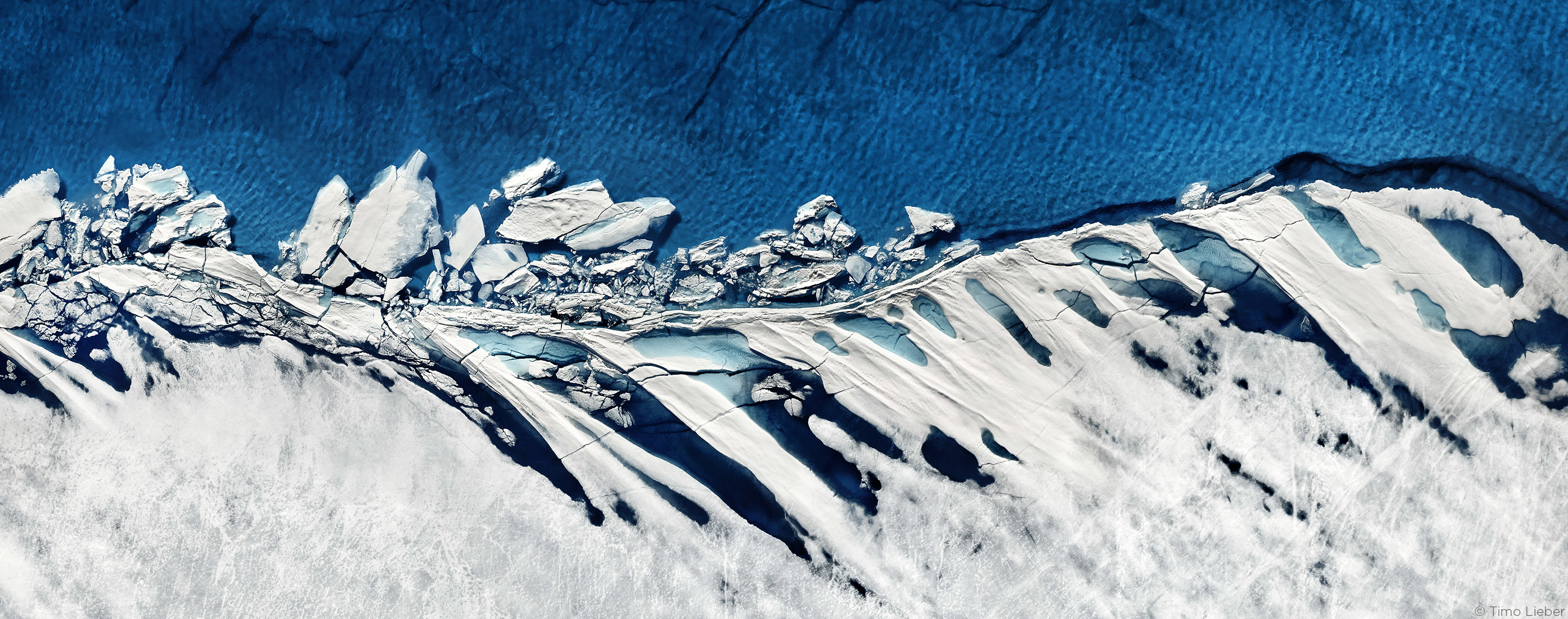 Glaciers Arctic Iceberg Snow Ice Water Blue Birds Eye View Aerial View Melting 3000x1184