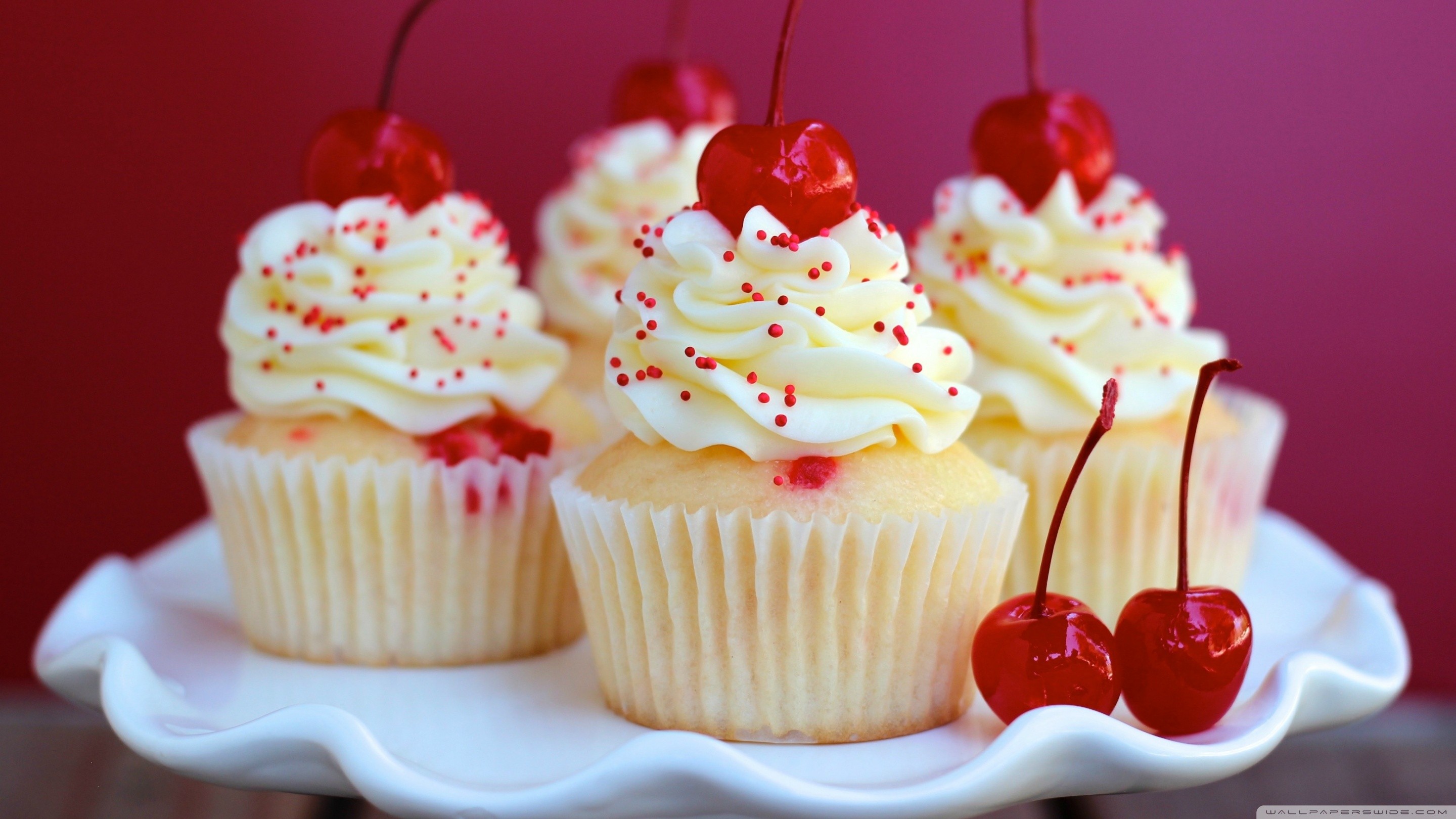 Cupcakes Dessert Sprinkles Cherries Food 2880x1620