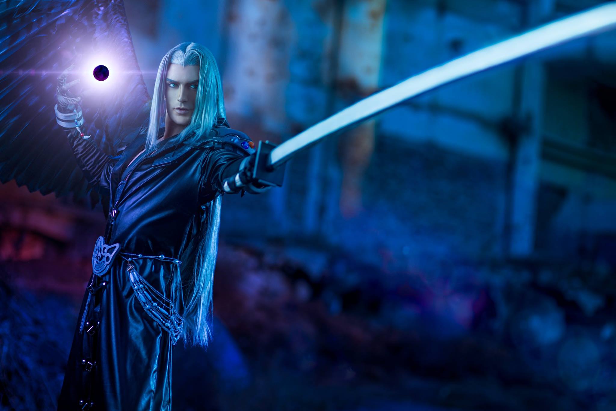 Warrior Cosplay Sephiroth Video Games Video Game Characters 2048x1365