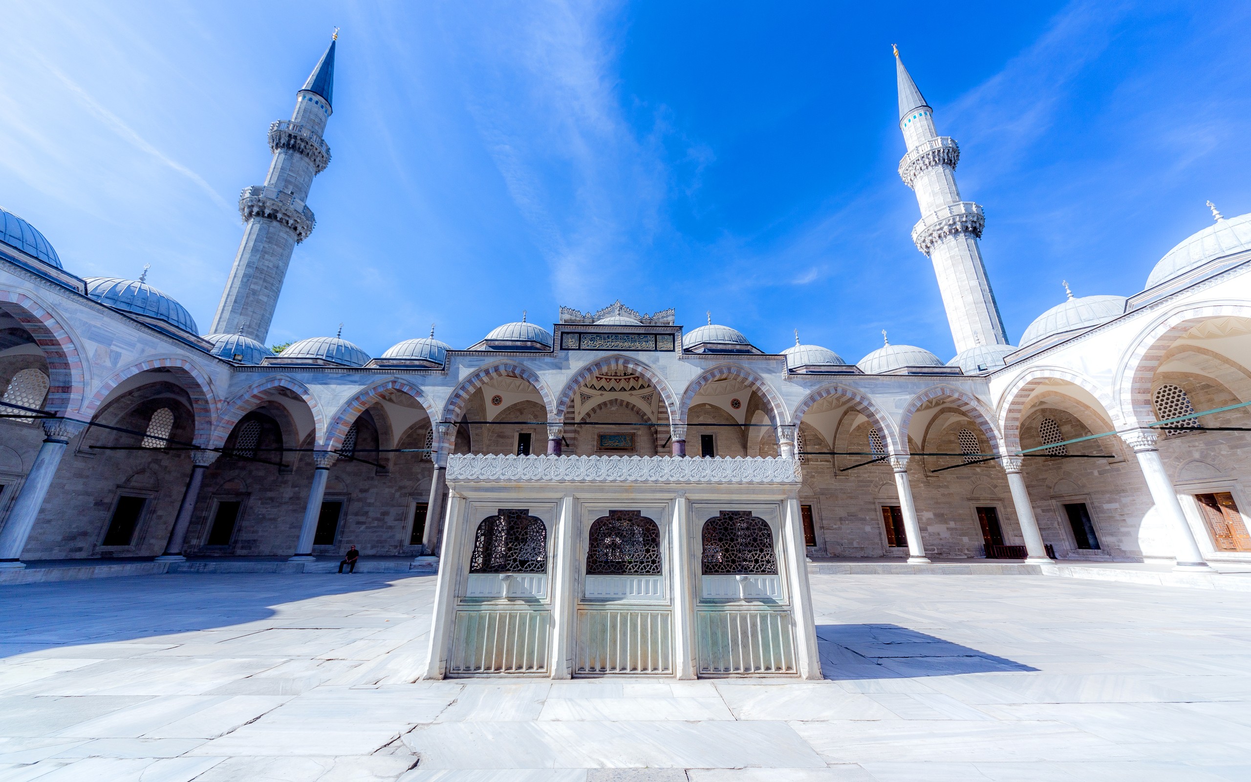 Religious Sultan Ahmed Mosque 2560x1600