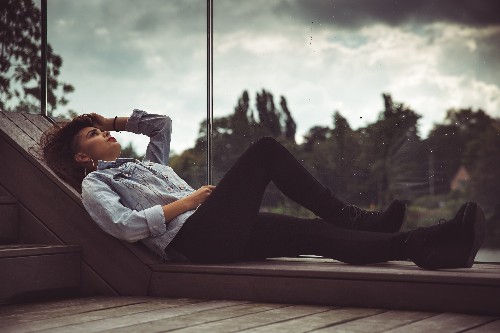 Women Model Lying Down Hands In Hair Wedge Shoes 2048x1365