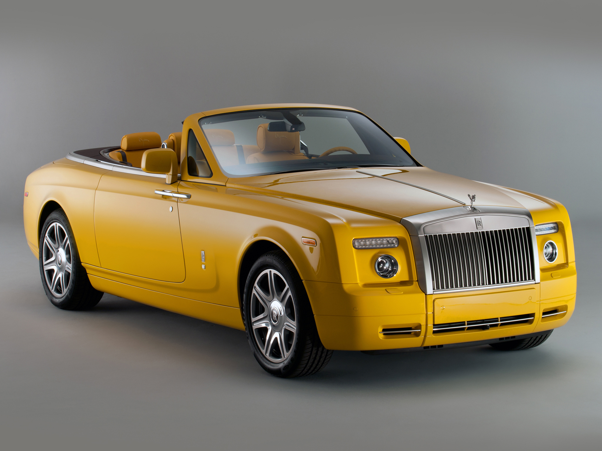 Rolls Royce 2048x1536