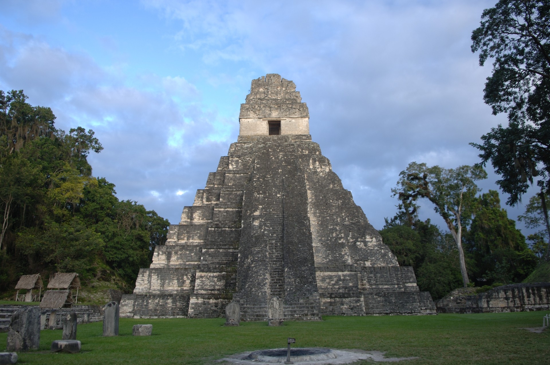 Maya Civilization Temple Ancient Guatemala Tikal Pyramid Ruins 1920x1275