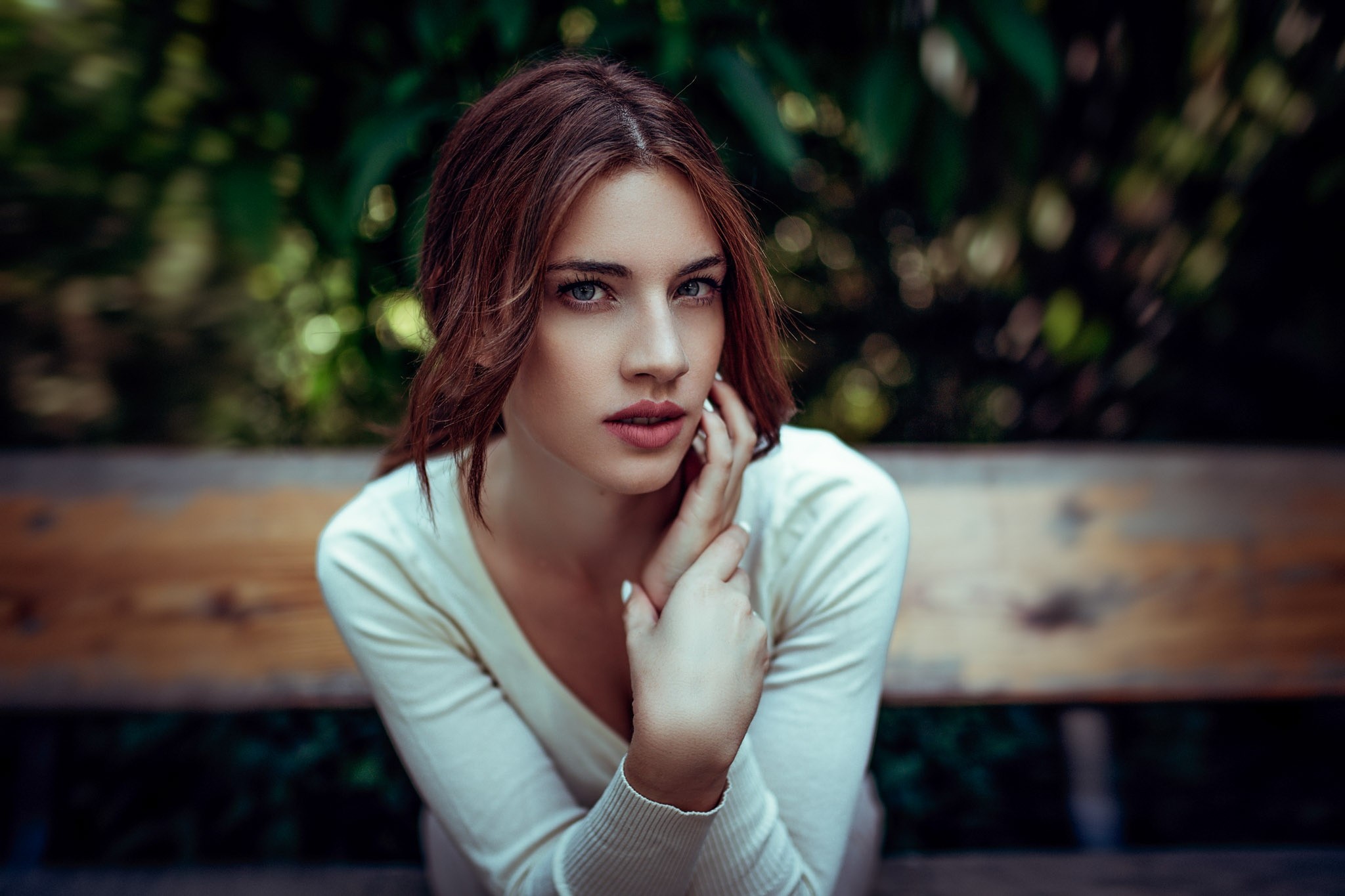 Women Portrait Face Depth Of Field Bench Manthos Tsakiridis 2048x1365