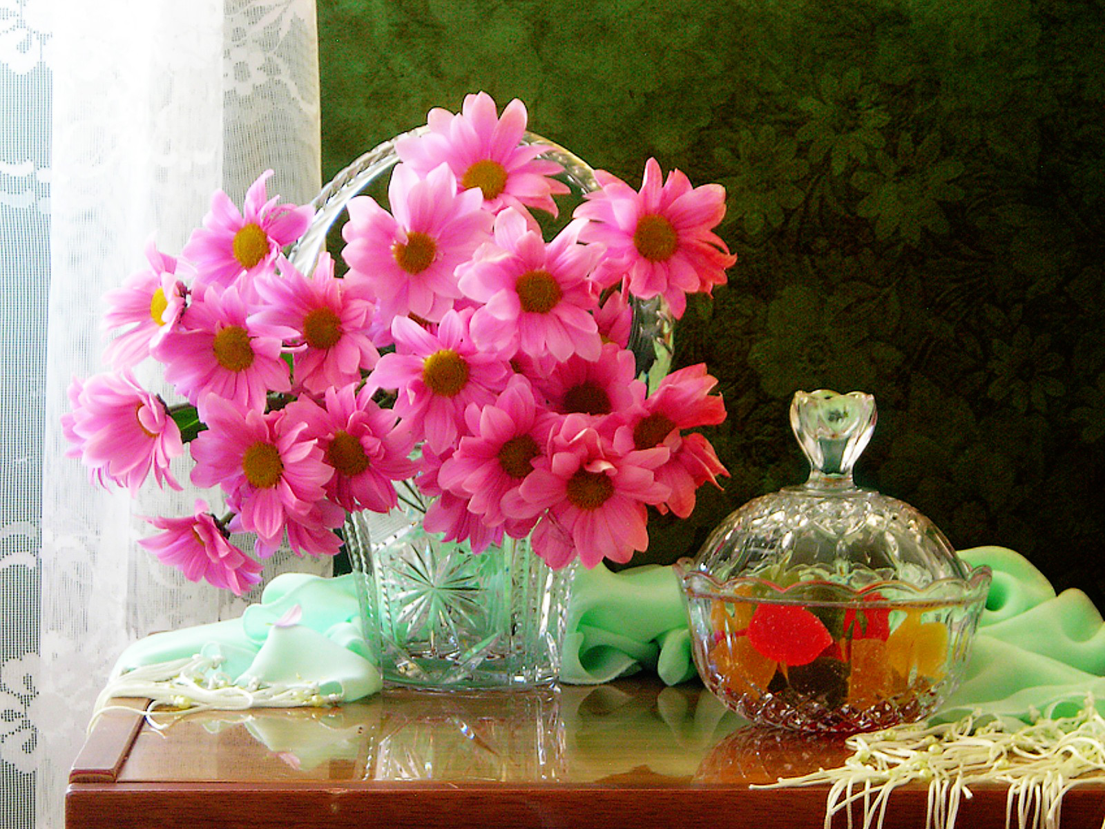 Still Life Flower Daisy Candy Scarf Vase Bowl Pink Flower 1600x1200